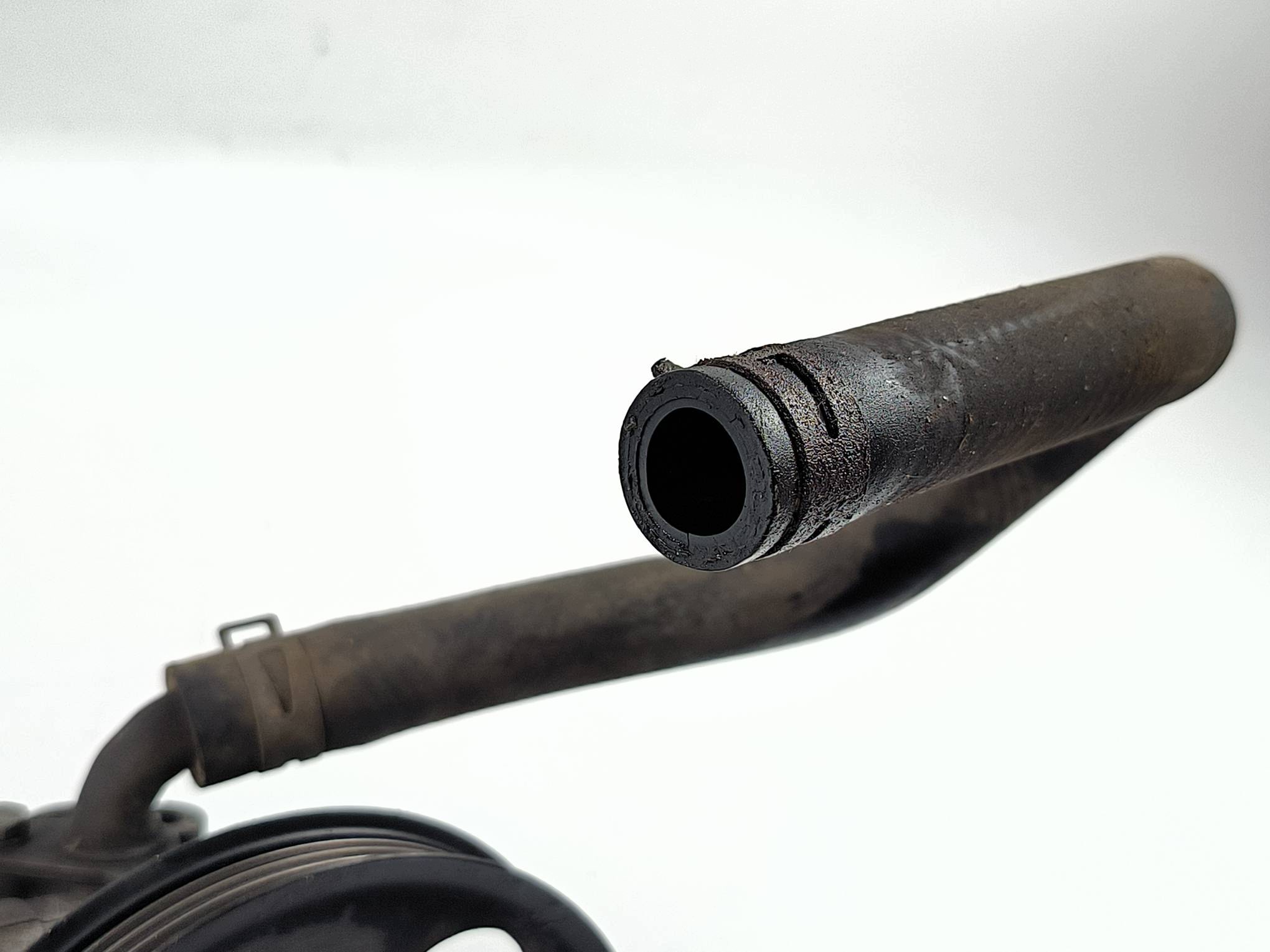 servo pump MITSHUBISHI PAJERO PININ