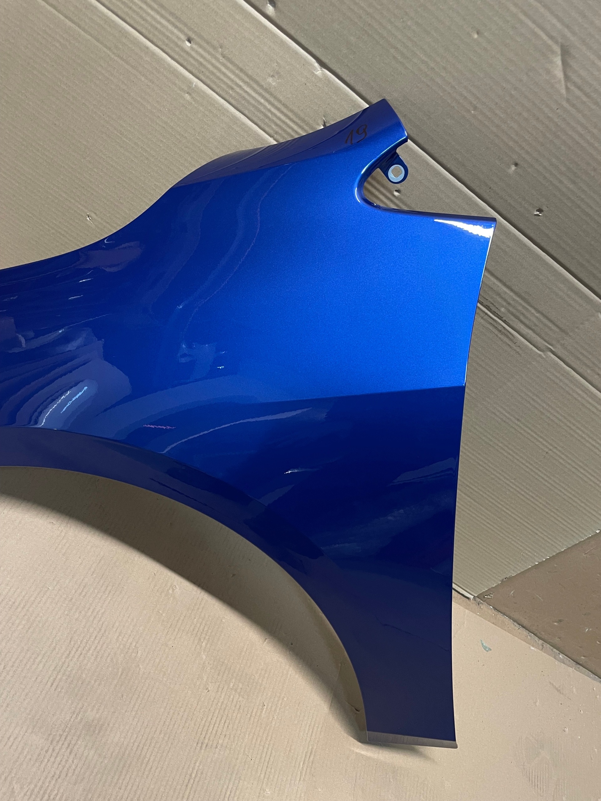 blatník predok ľavý BMW 2 U06 C31