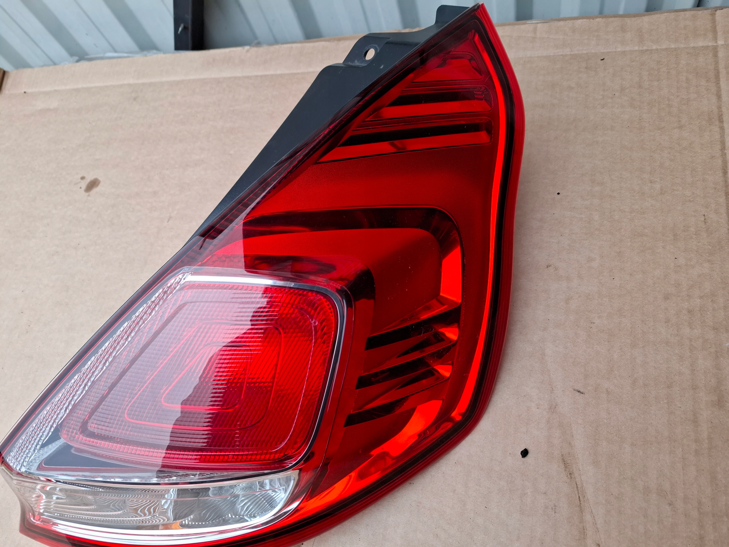 FORD FIESTA MK7 LIFT light right rear part ANGLIK