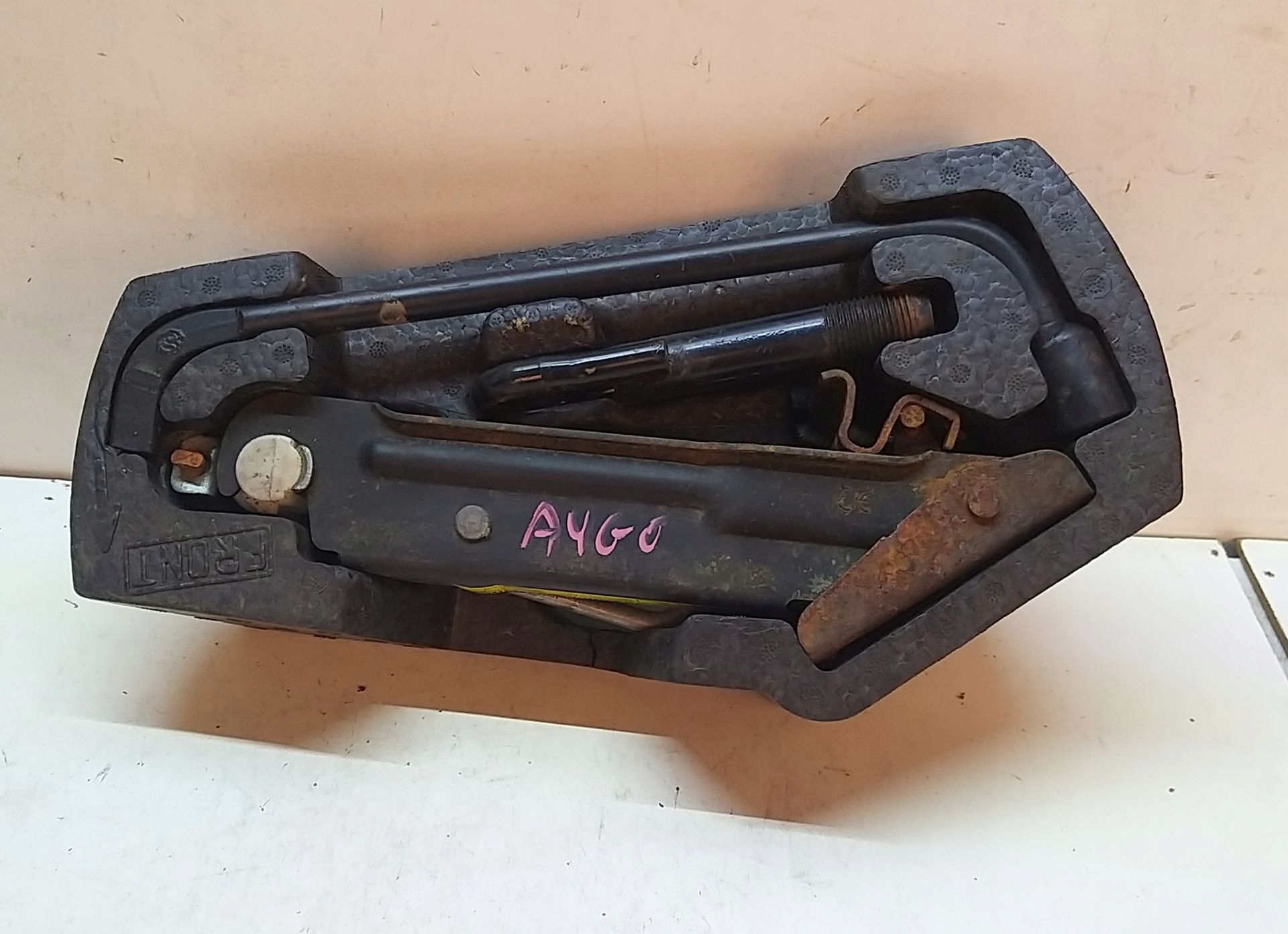 TOYOTA AYGO LEWAREK ZESTAW NAPRAWCZY