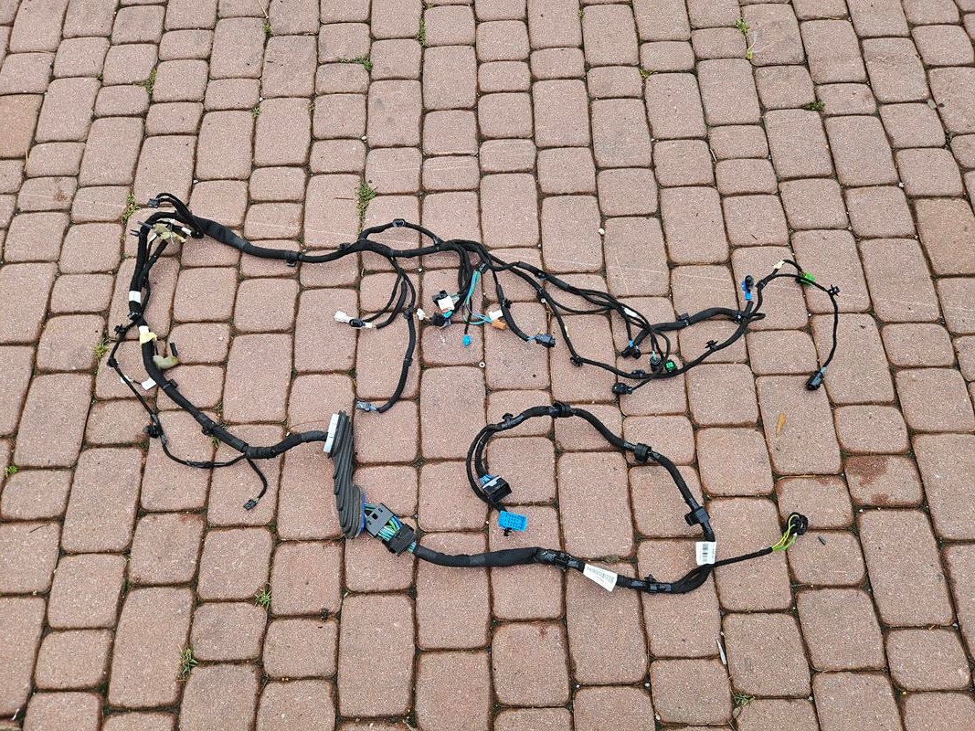 wiring bundle kamera bonnet OPEL GRANDLAND X 9827556280