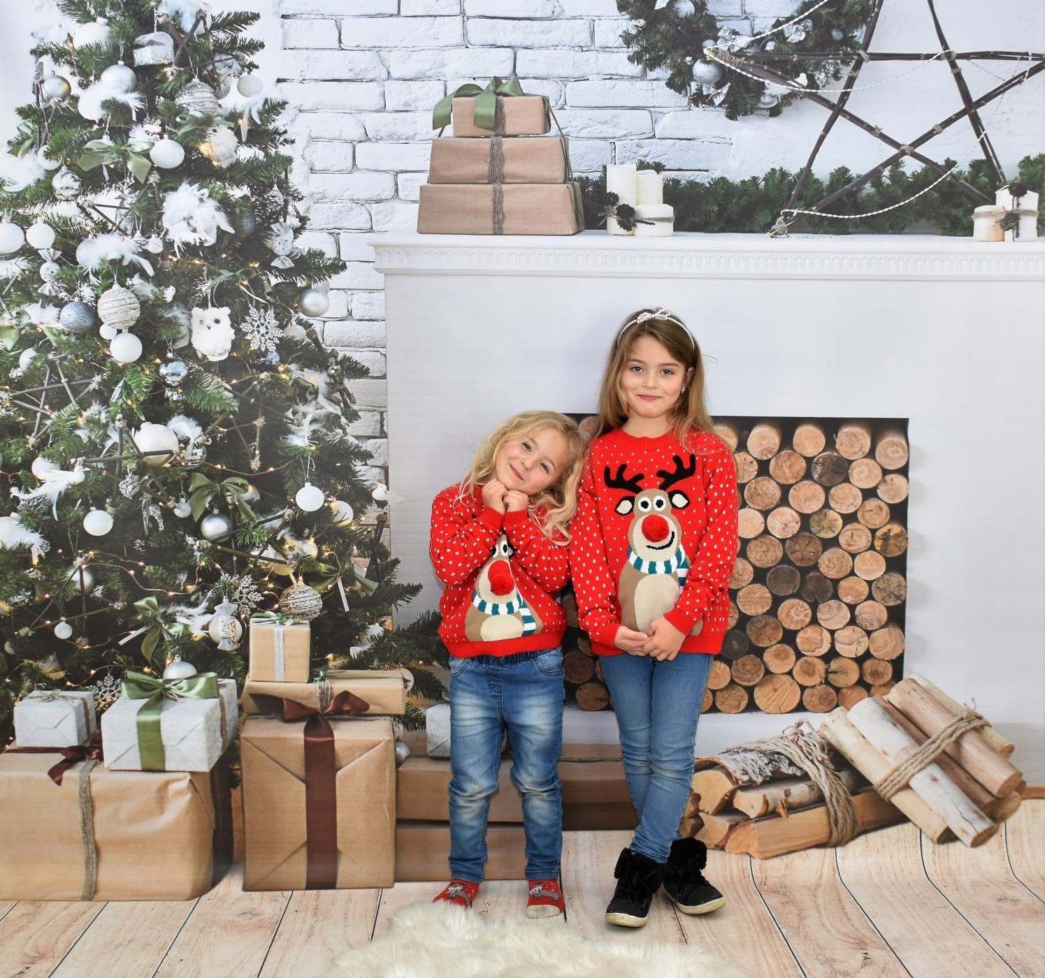 SWETER ŚWIĄTECZNY DZIECKO CZERWONY RENIFER 11/12 Kolor wielokolorowy