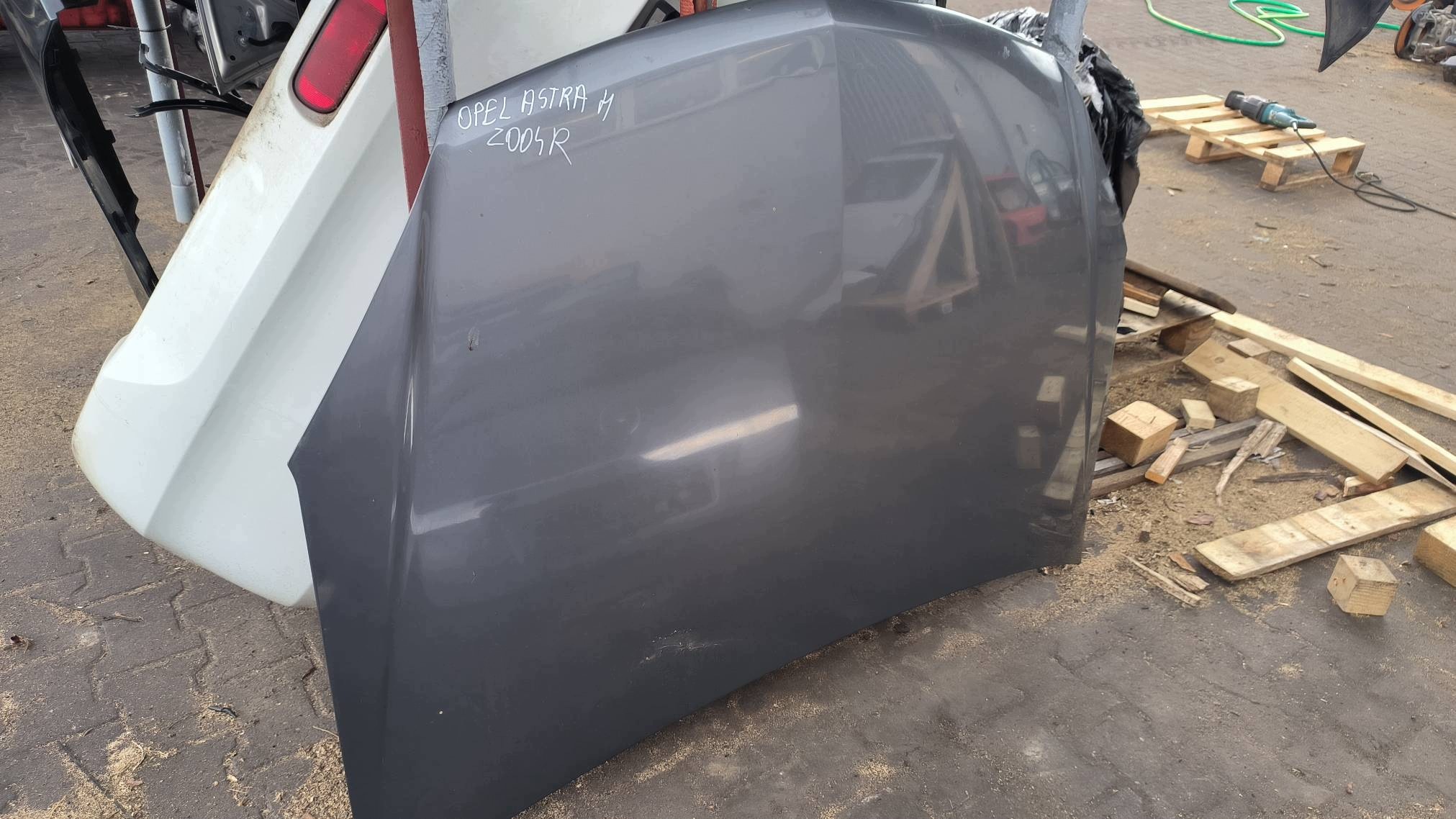 Capot OPEL ASTRA H III