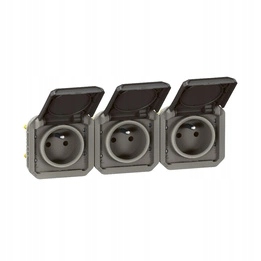 Nové Plexo Horizontální zásuvka, mechanismus 16 A 250 V~ antracit Legrand 069844L