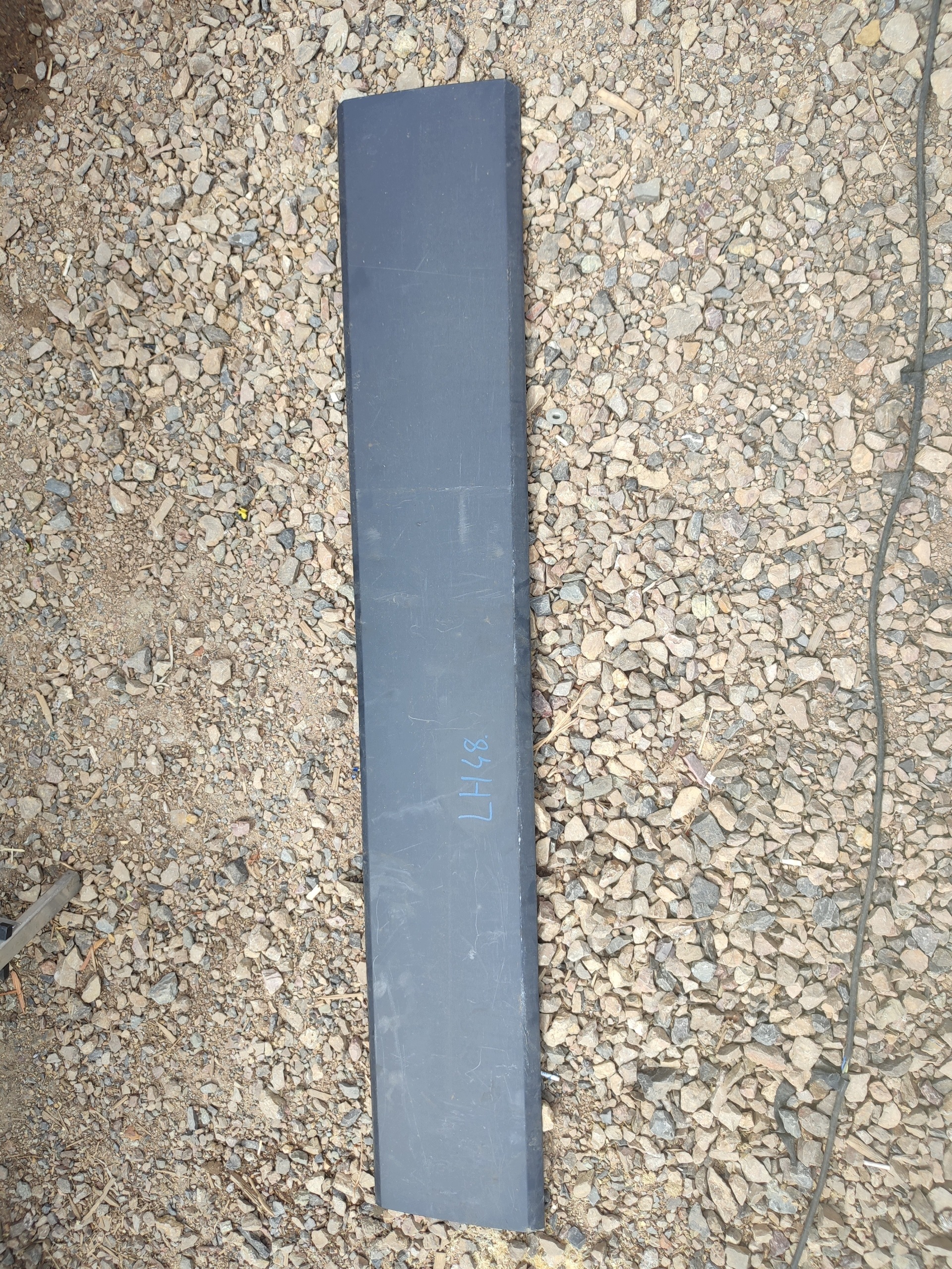 moulding cap side door left 7C0853517A VW CRAFTER II MAN TGE