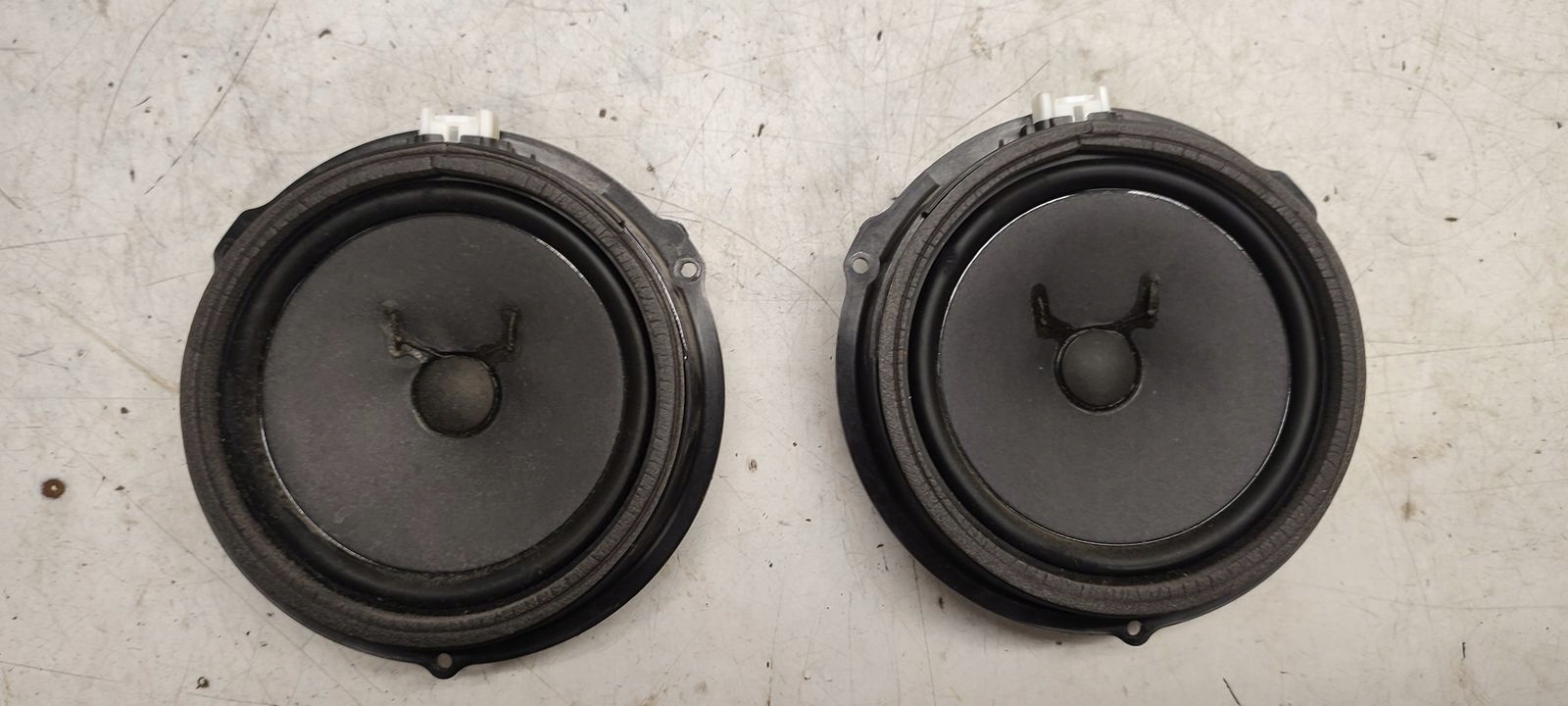 speaker speakers door Ford Mondeo MK4