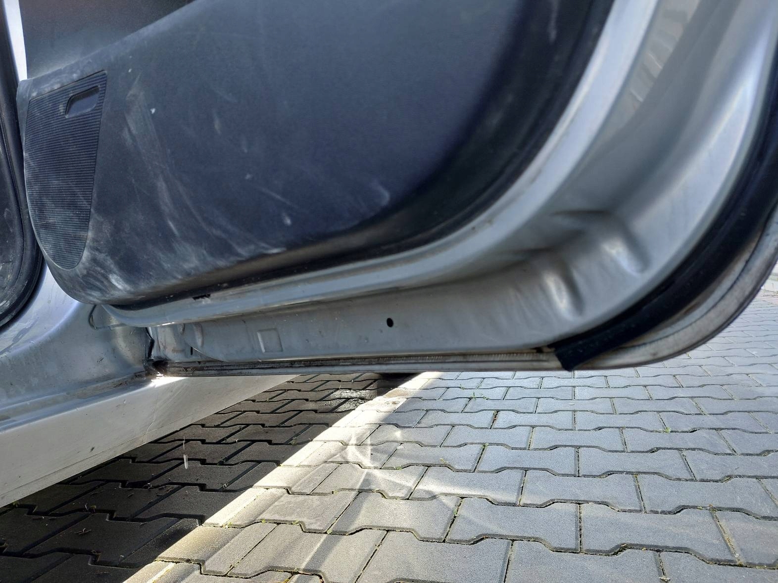 DRZWI KOMPLETNE PRAWY TYŁ CITROEN C4 PICASSO I EZRC Producent części Citroen OE