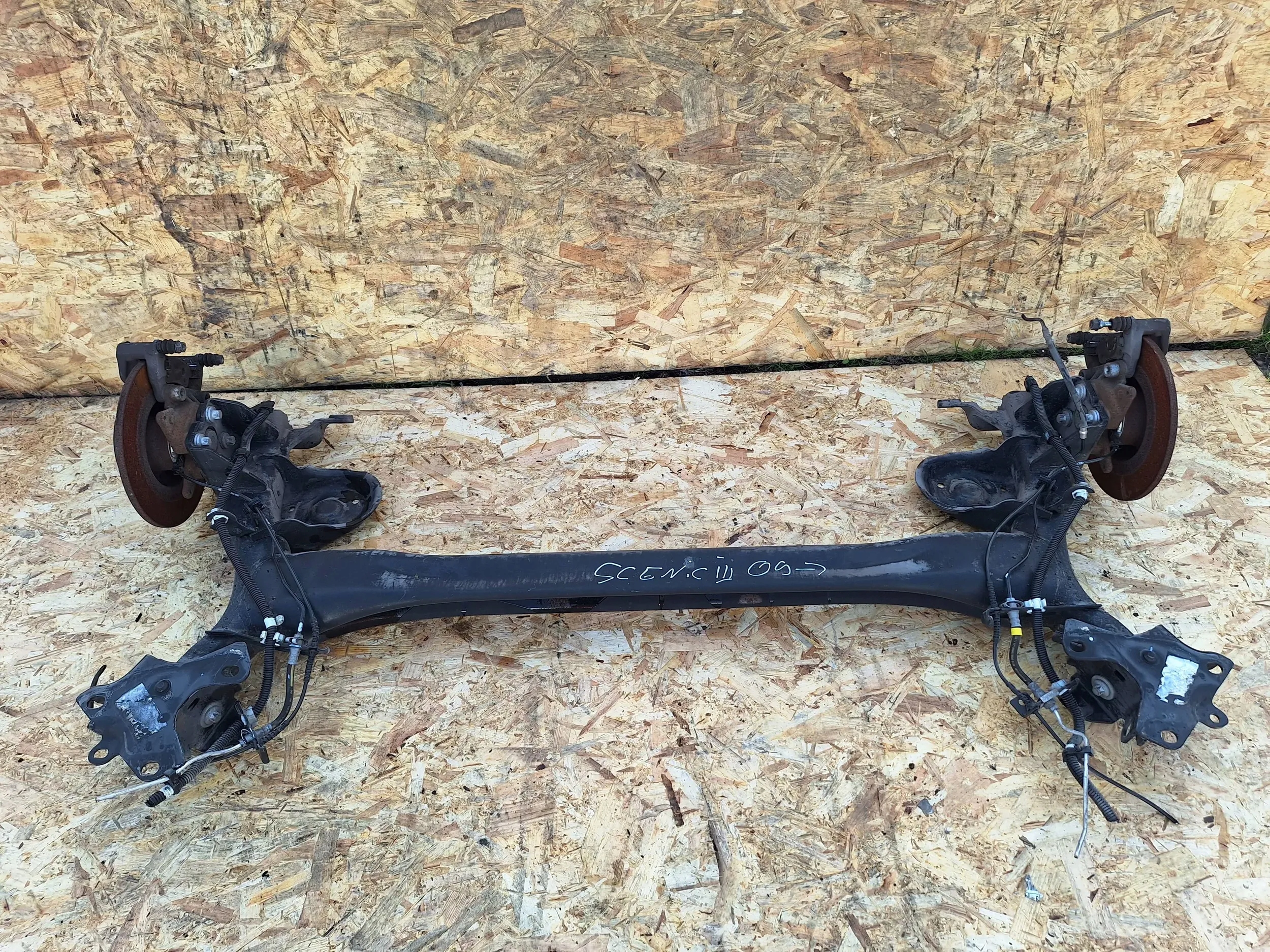 axis rear part Renault Scenic III 09