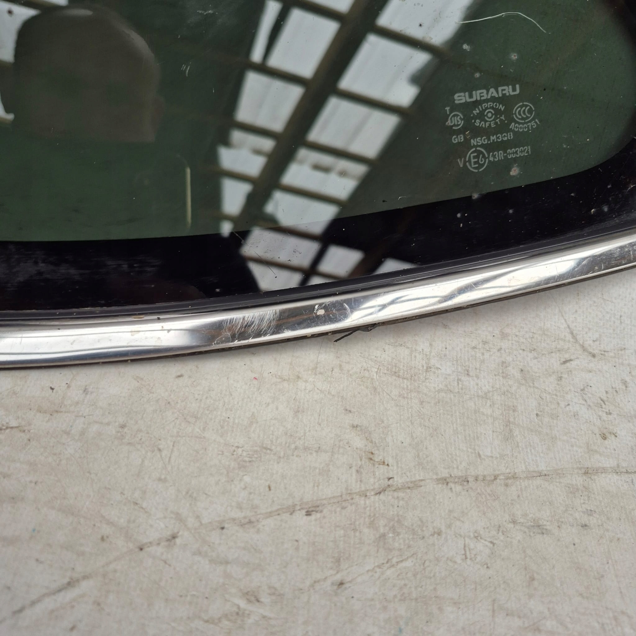 SUBARU OUTBACK V 14- window bodywork left rear part rear