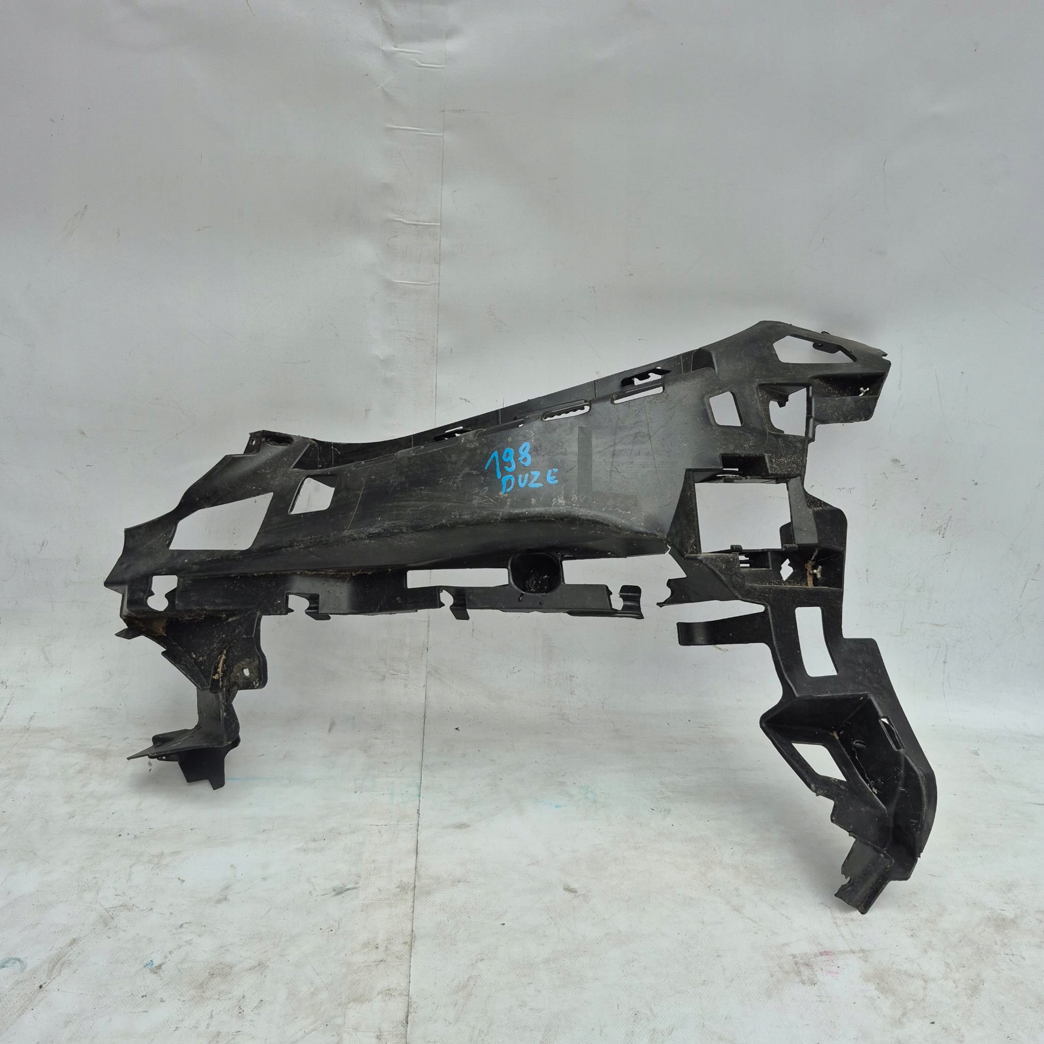 MERCEDES E-class W213 AMG 16-20 holder support left front front