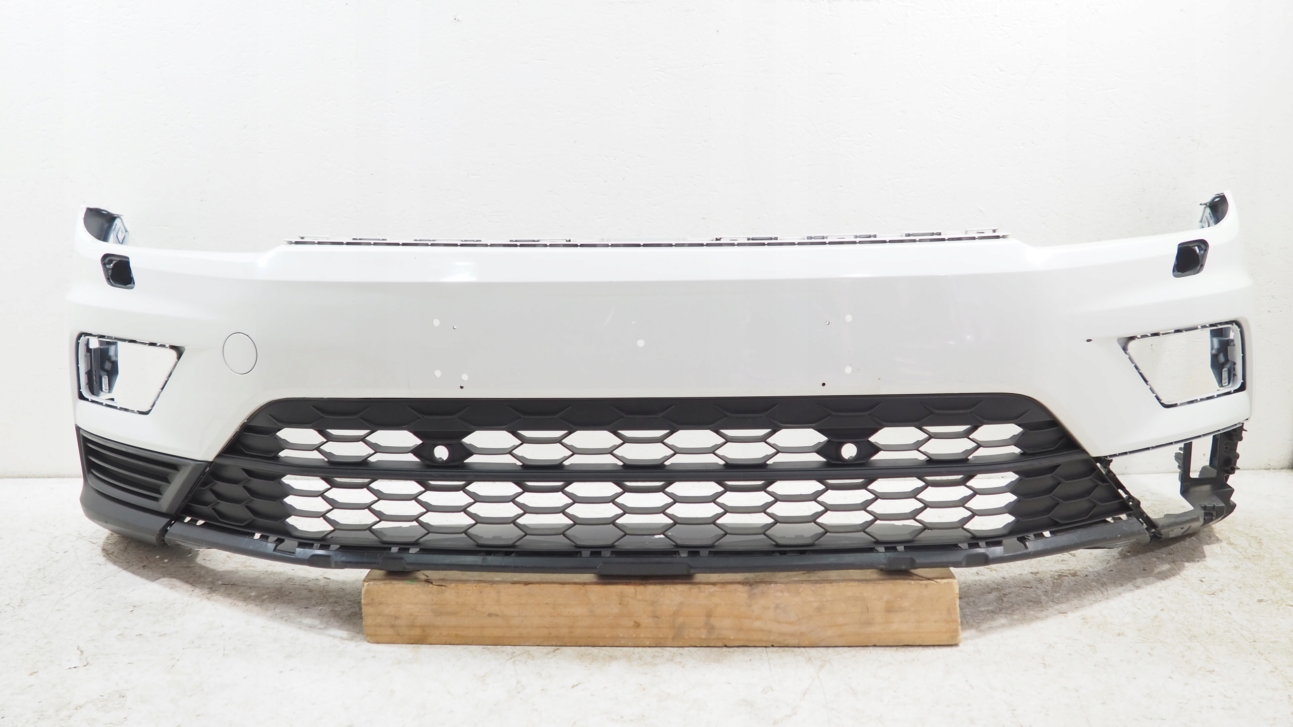 VW Tiguan II Allspace zderzak przód przedni 5NN807221 Numer katalogowy części 5NN807221 Tiguan II Allspace zderzak