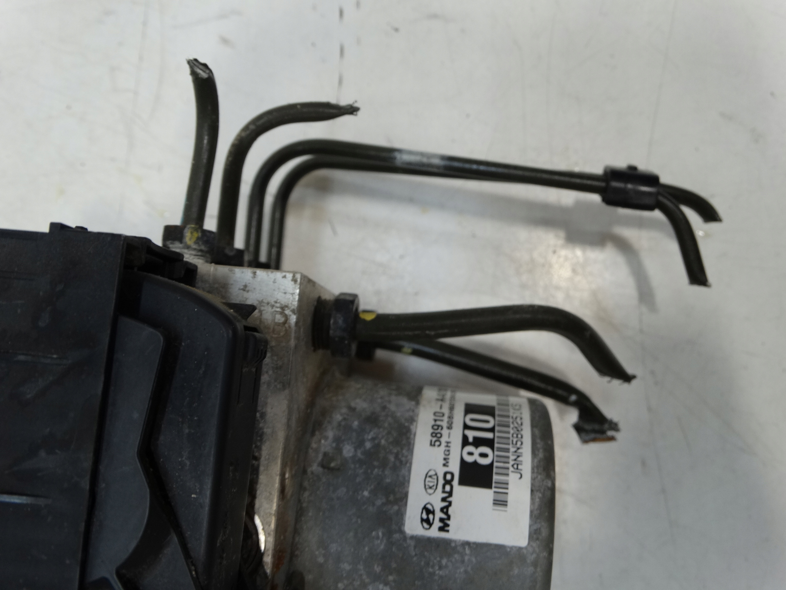pump ABS KIA HYUNDAI 1.7 CRDI D4FD 58910-A4810