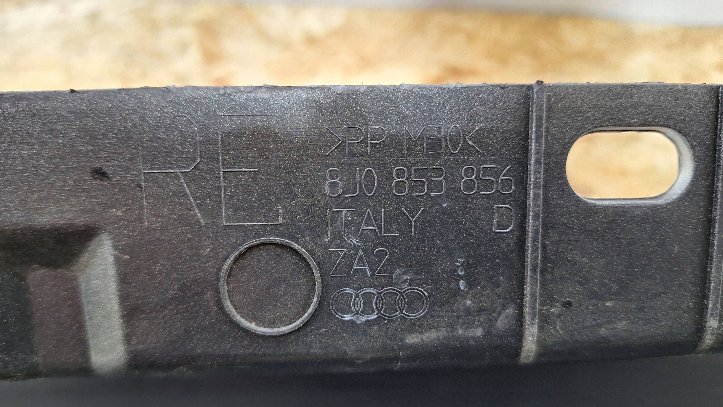 cap threshold moulding threshold right AUDI TT II 06- 8J0853856D