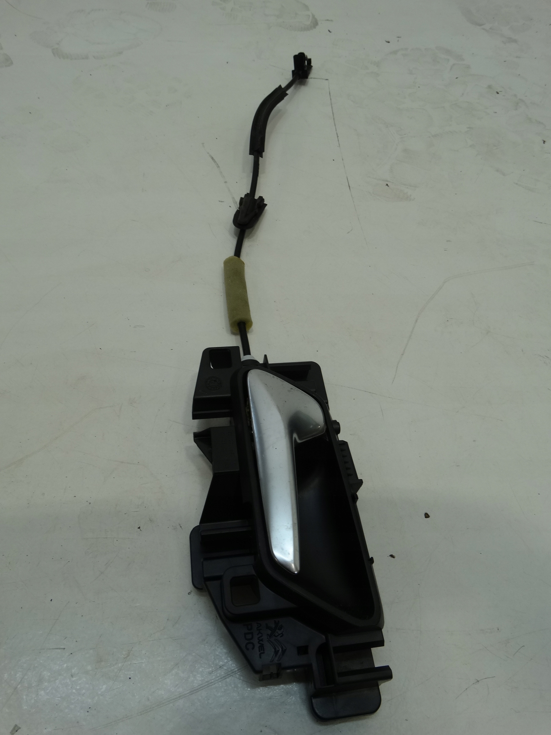 handle inner door left front CITROEN C4 III A006AB01 2020R.