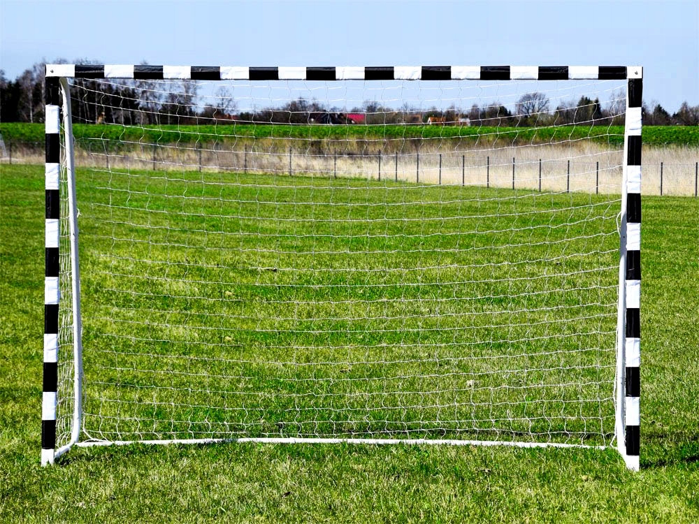 BRAMKA PIŁKARSKA DO PIŁKI NOŻNEJ METALOWA Z SIATKĄ Model BRAMKA METALOWA