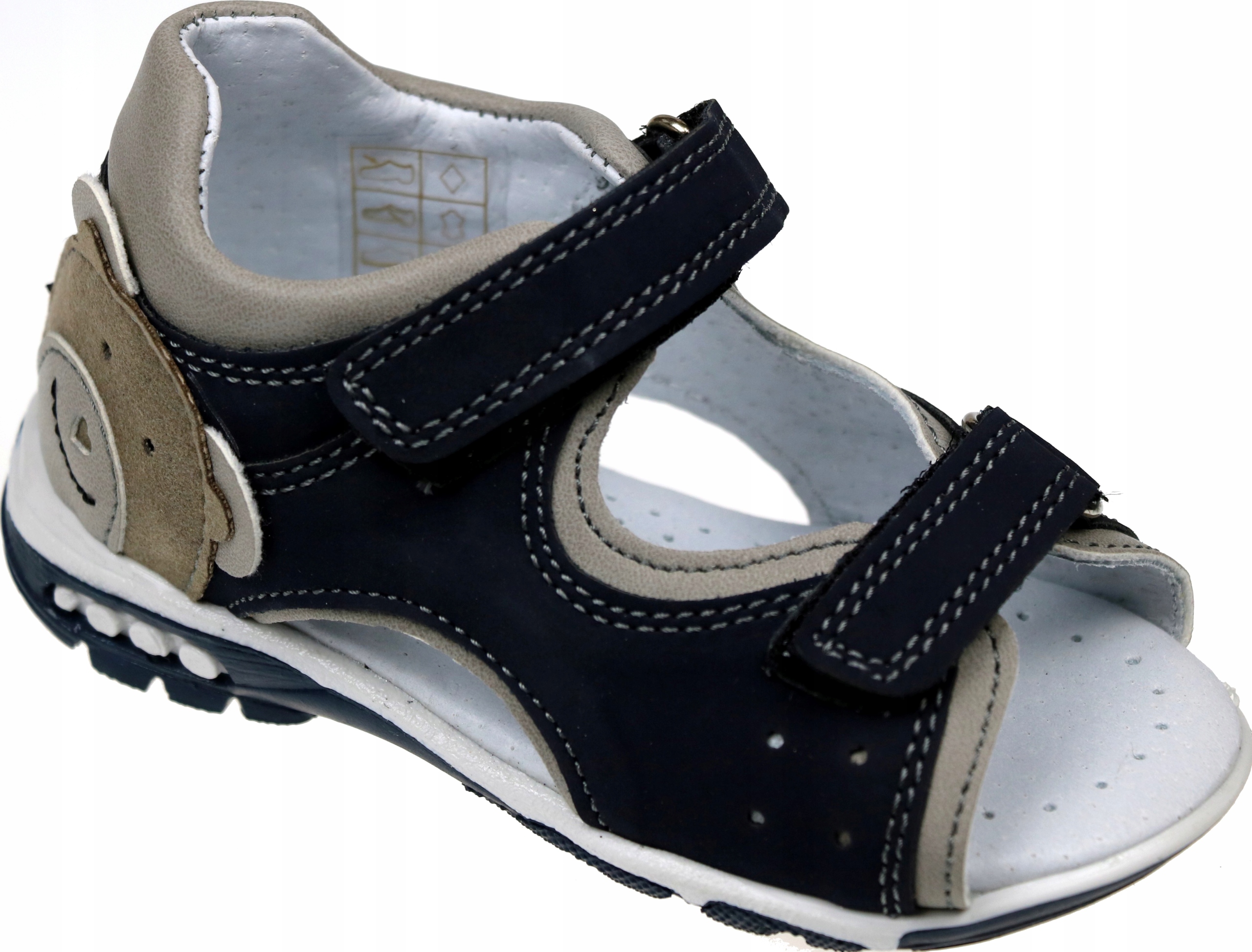 

KORNECKI_polskie lekkie miękkie sandałki_22_AMEWIK