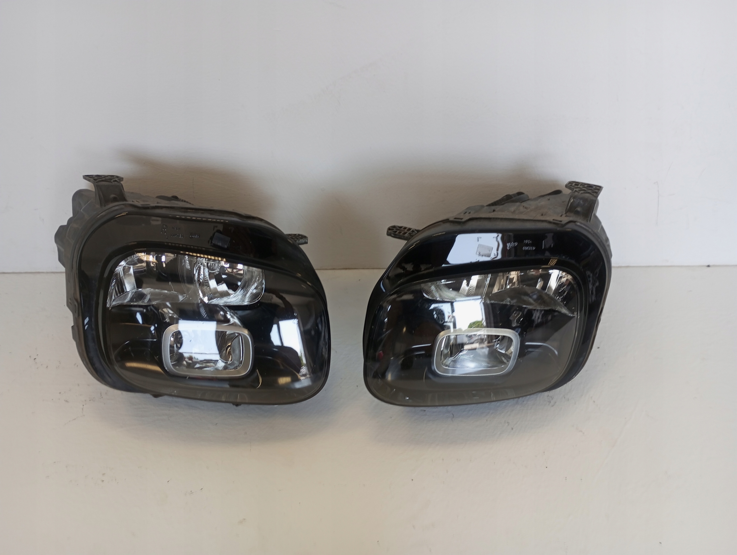 light CITROEN C3 AIRCROSS right left 13468646 13468647
