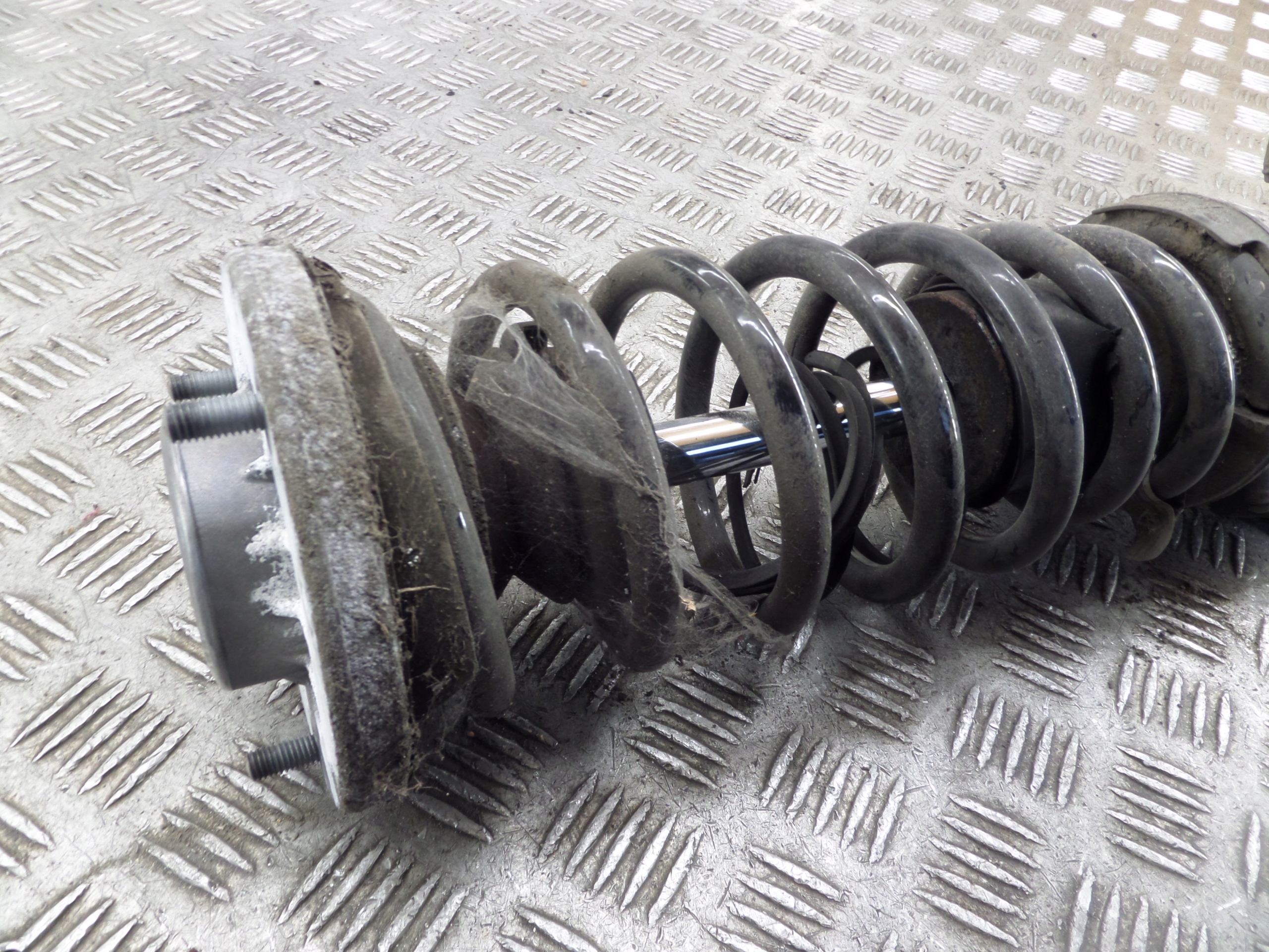 BMW 6 F12 shock absorber EDC right rear 6798408