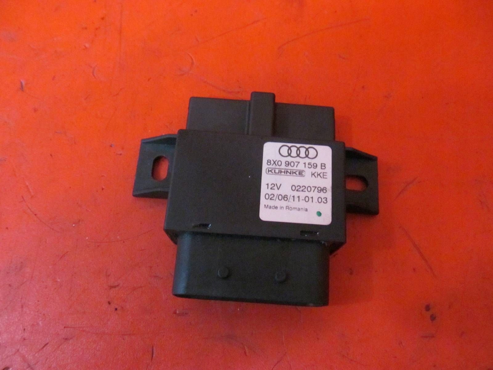 AUDI A1 S1 e 1 8X Q3 8U modulo Centralina POMPY carburante 8X0907159B