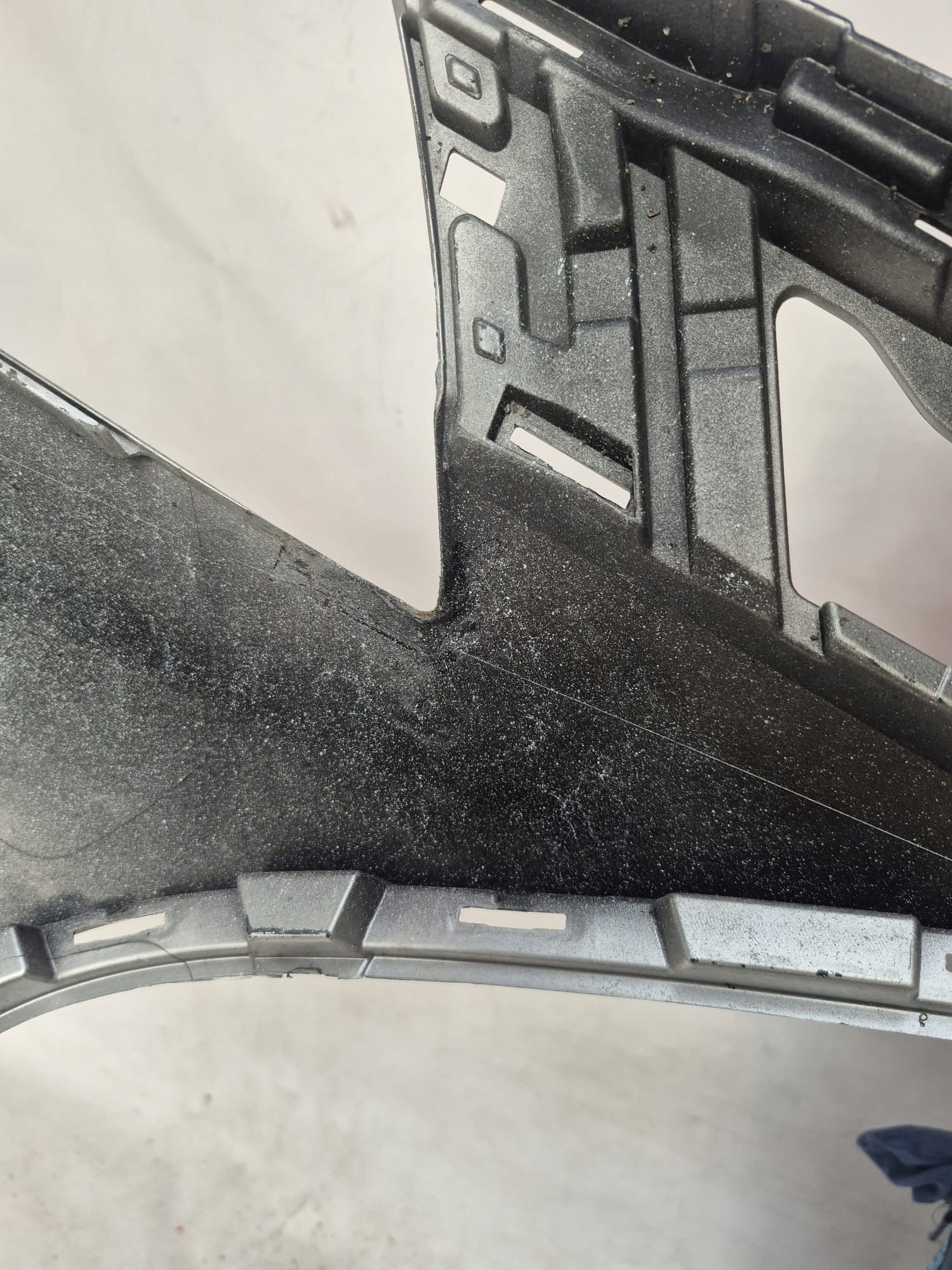 TOYOTA YARIS III 3 LIFT 14-17 bumper front front