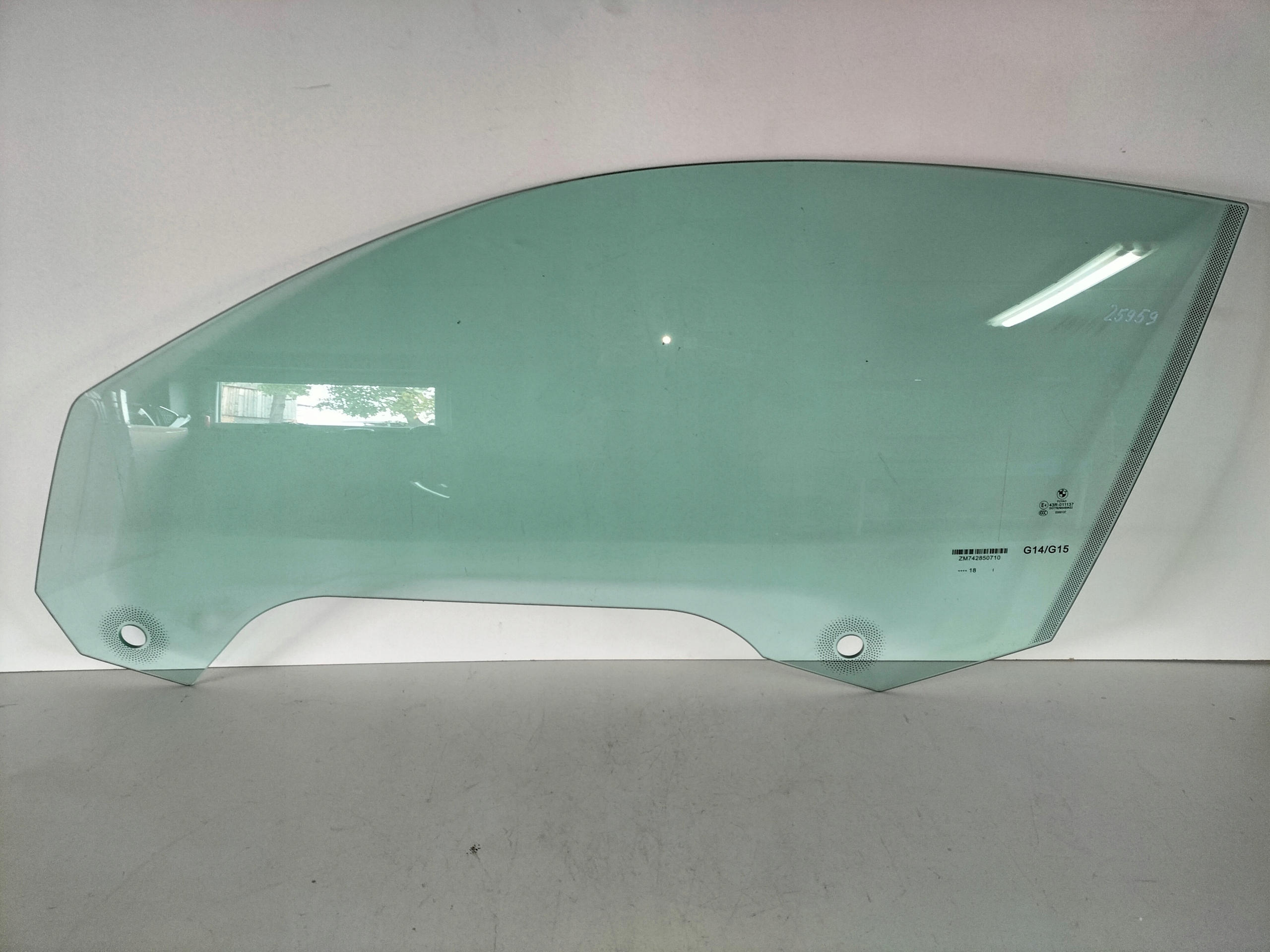 window front front left BMW 8 G14 G15 18