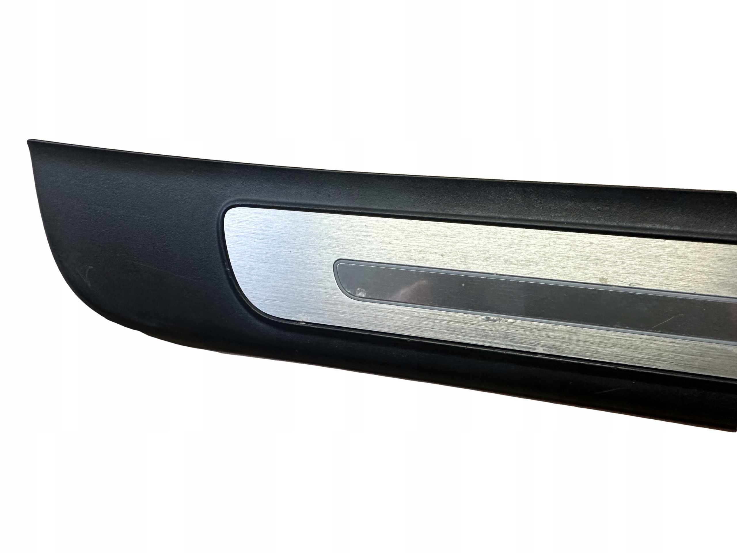 AUDI A7 4G moulding threshold right rear part LED 4G8947424C