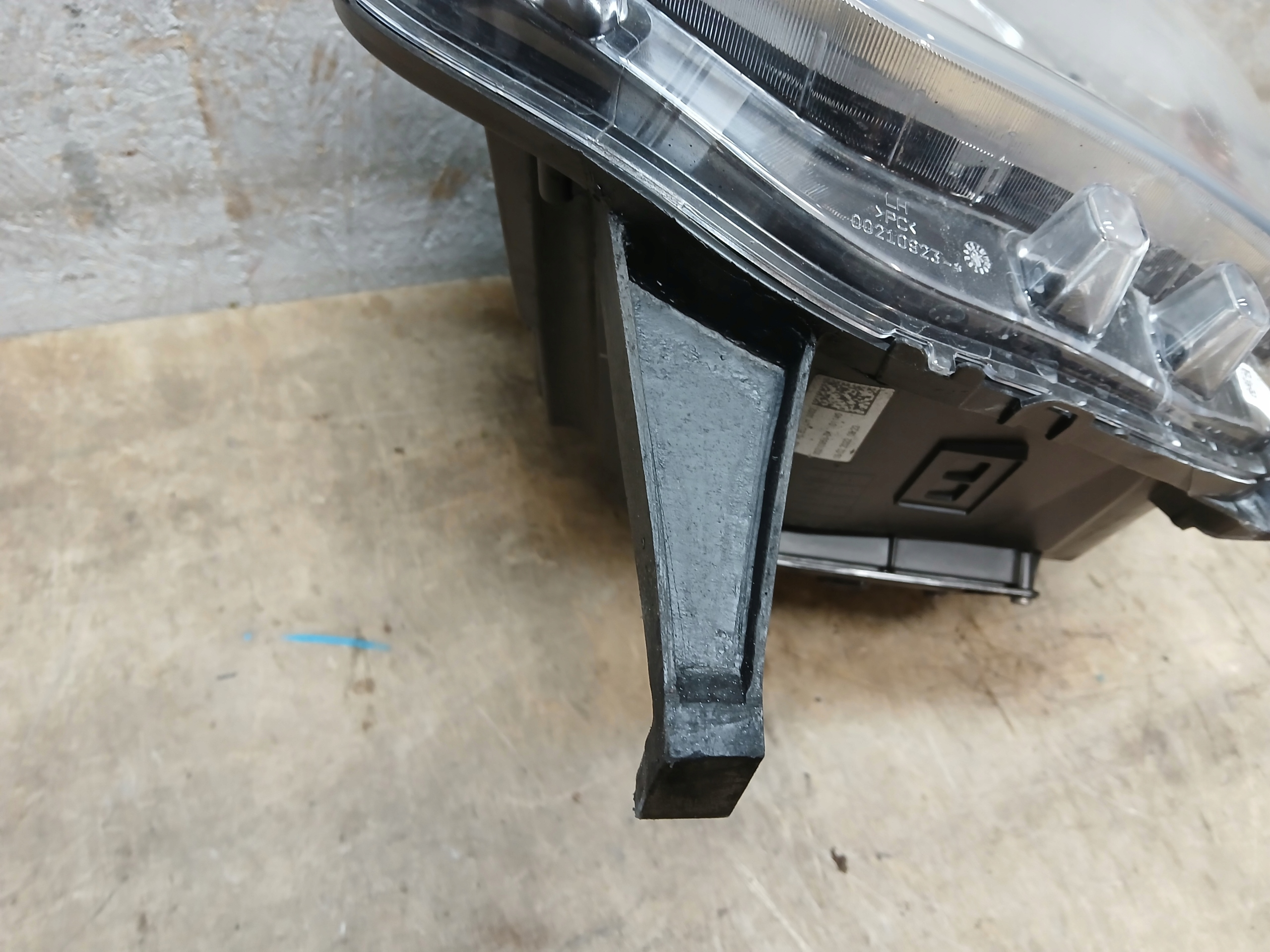 light front left RENAULT TWINGO III 3 LED LIFT 18- 260602593R