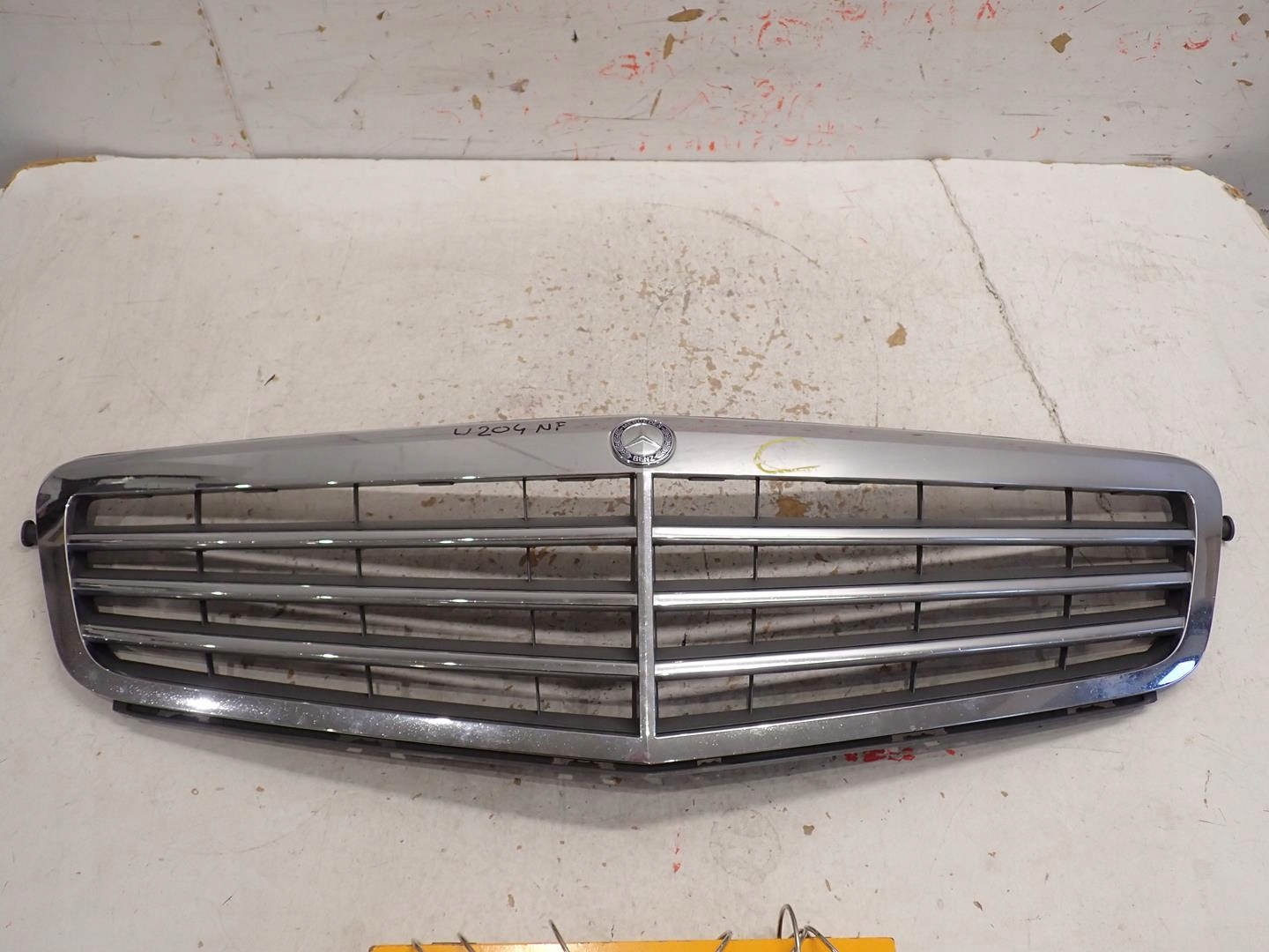 Grill MERCEDES C-KLASA W204 2007-2011 A2048801283
