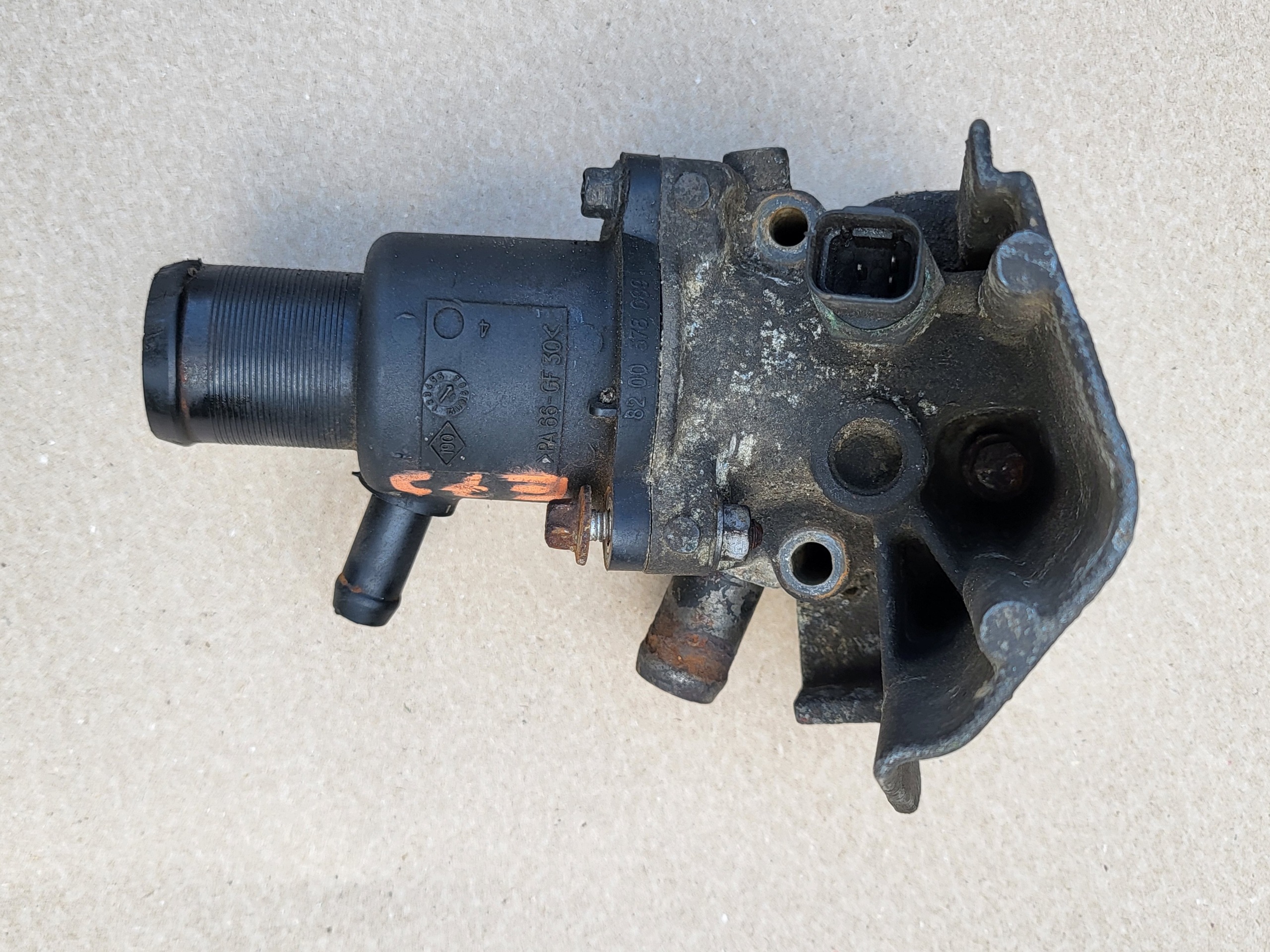 scatola termostato RENAULT DACIA 8200578089 OE
