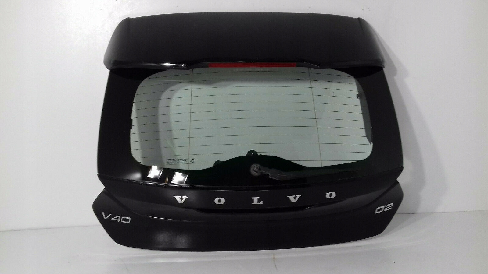 VOLVO V40 / 2016 boot doors (H94)