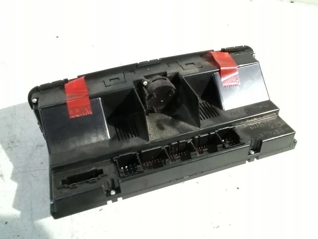 Audi A8 D3 Unite commande clima Bouches buses 4E0820043D