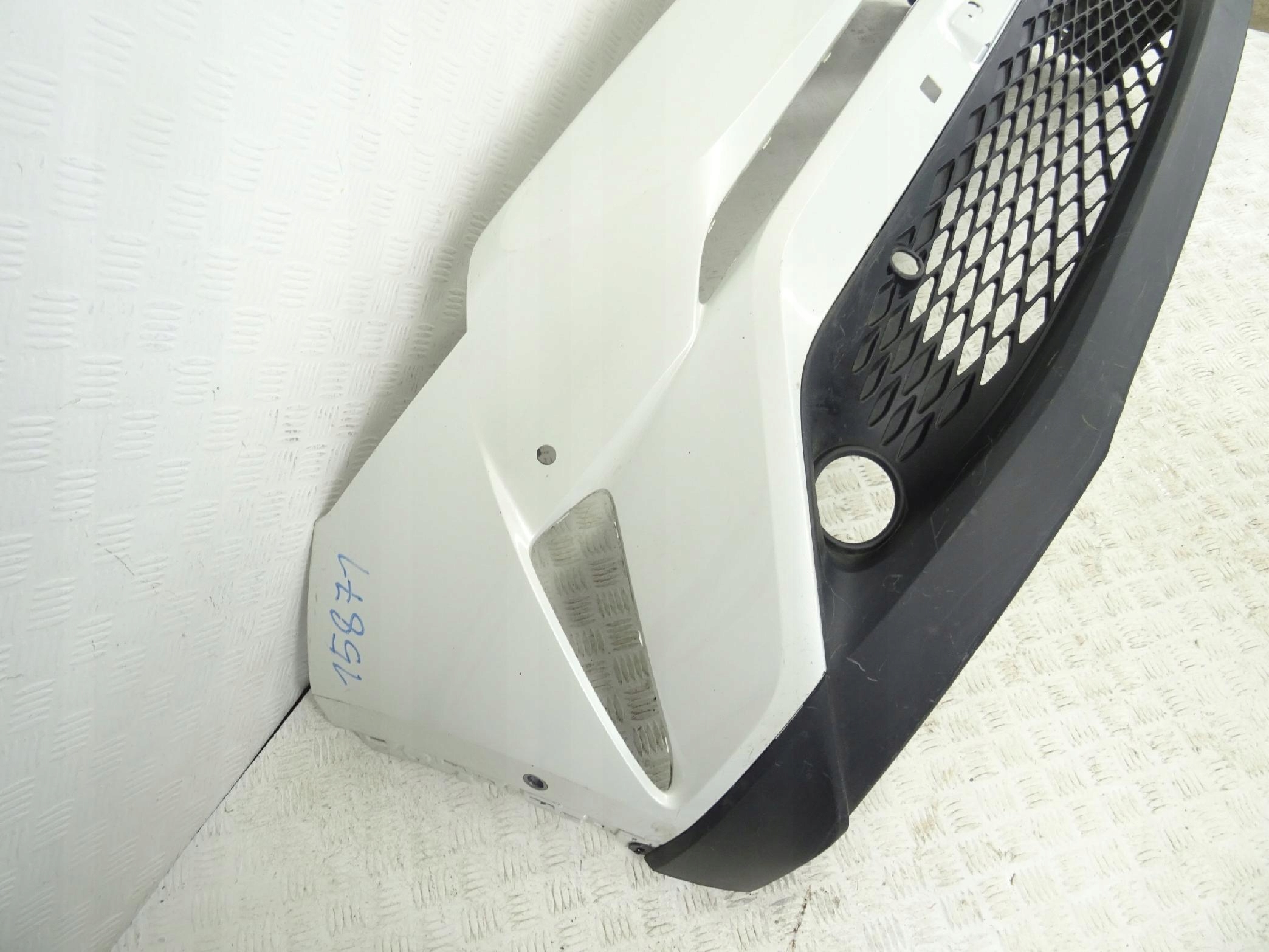 Toyota CHR C-HR bumper front front