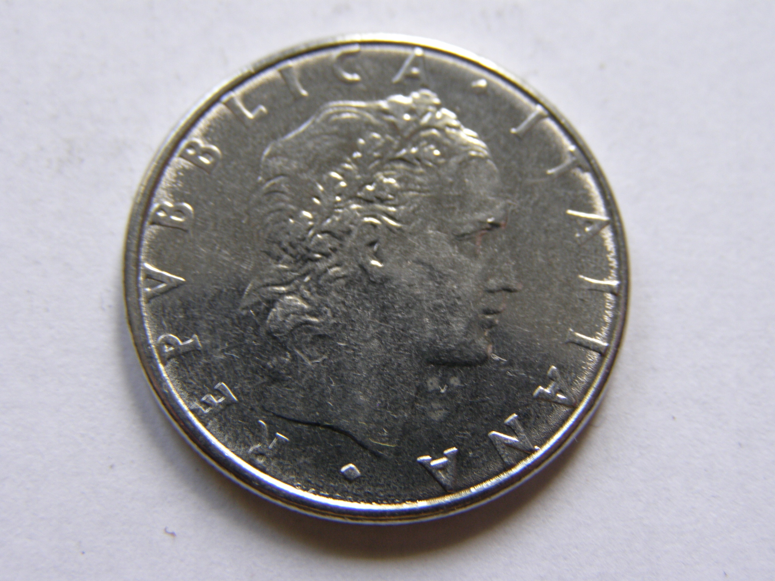 WŁOCHY ITALIA 50 LIRA 1989 ROK !!!!!!!!!!!!!! 1198