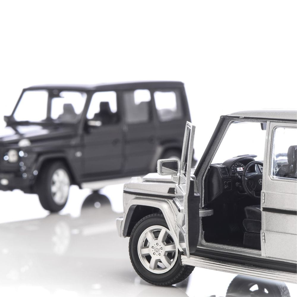 MODELIK MERCEDES-BENZ G-KLASA 1:24 B660575831 Stan opakowania oryginalne