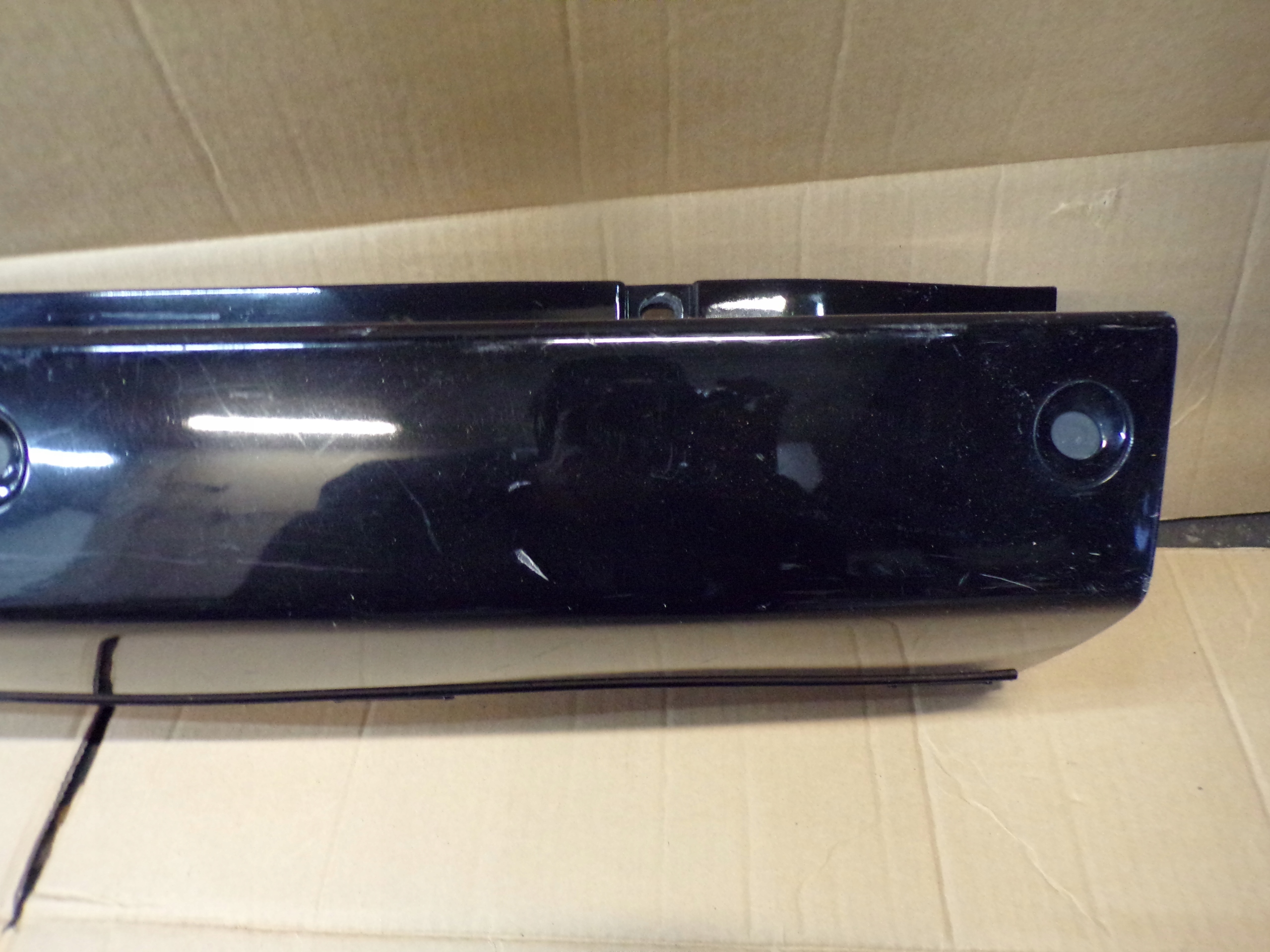 VW CRAFTER SPRINTER 906 06- bumper rear Z PDC below LAKIER