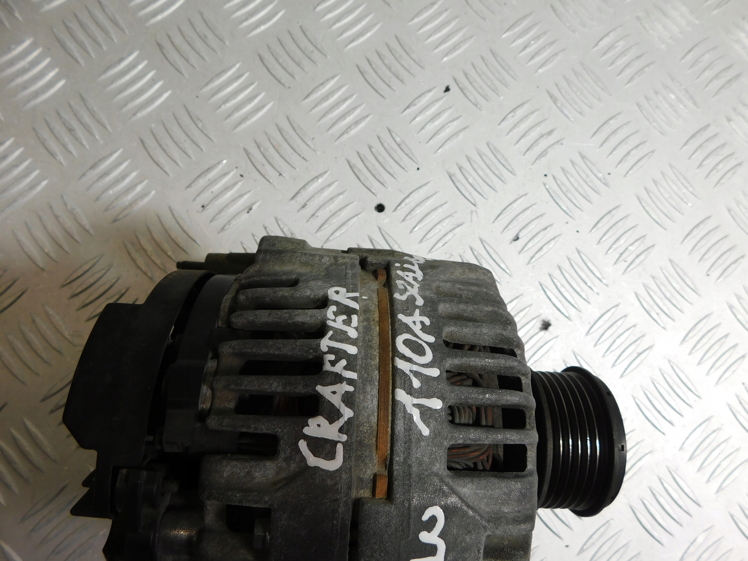VW Crafter 2.5 TDI Alternator 110A 06F903023D