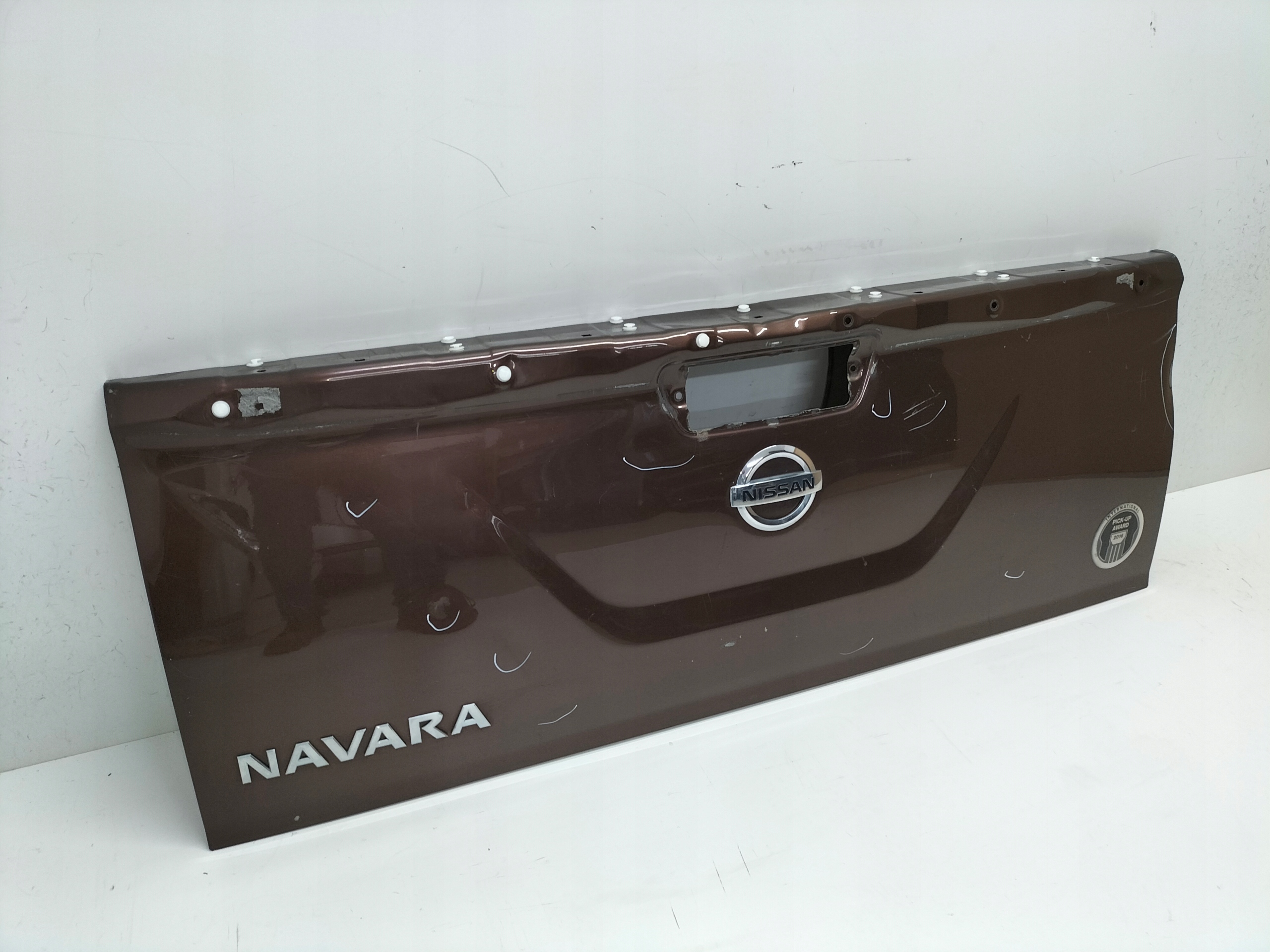boot doors burta rear part NISSAN NAVARA D23 14