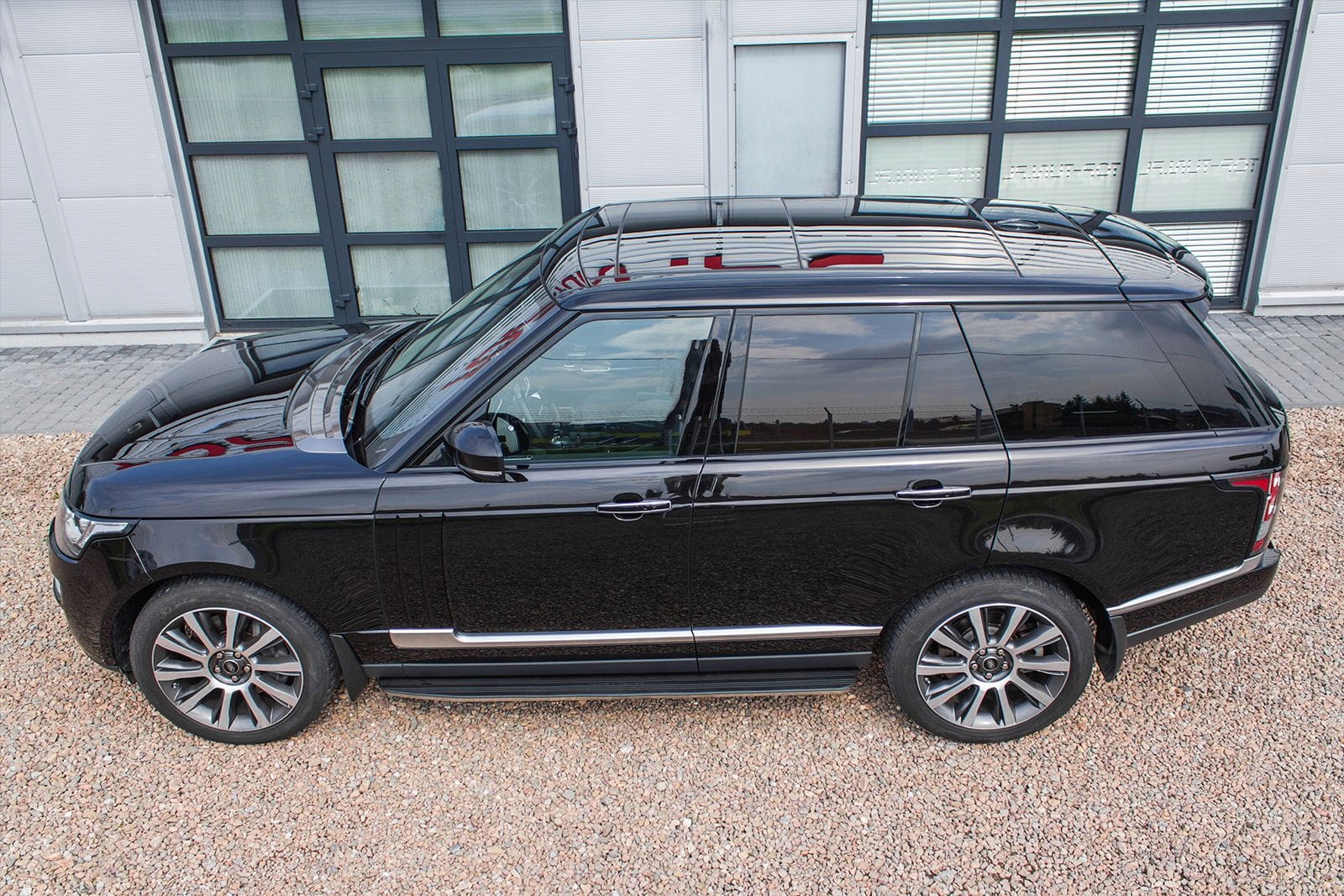 RANGE ROVER IV L405 2012-2021 STOPNIE BOCZNE PROGI Numer katalogowy producenta 5905226008050