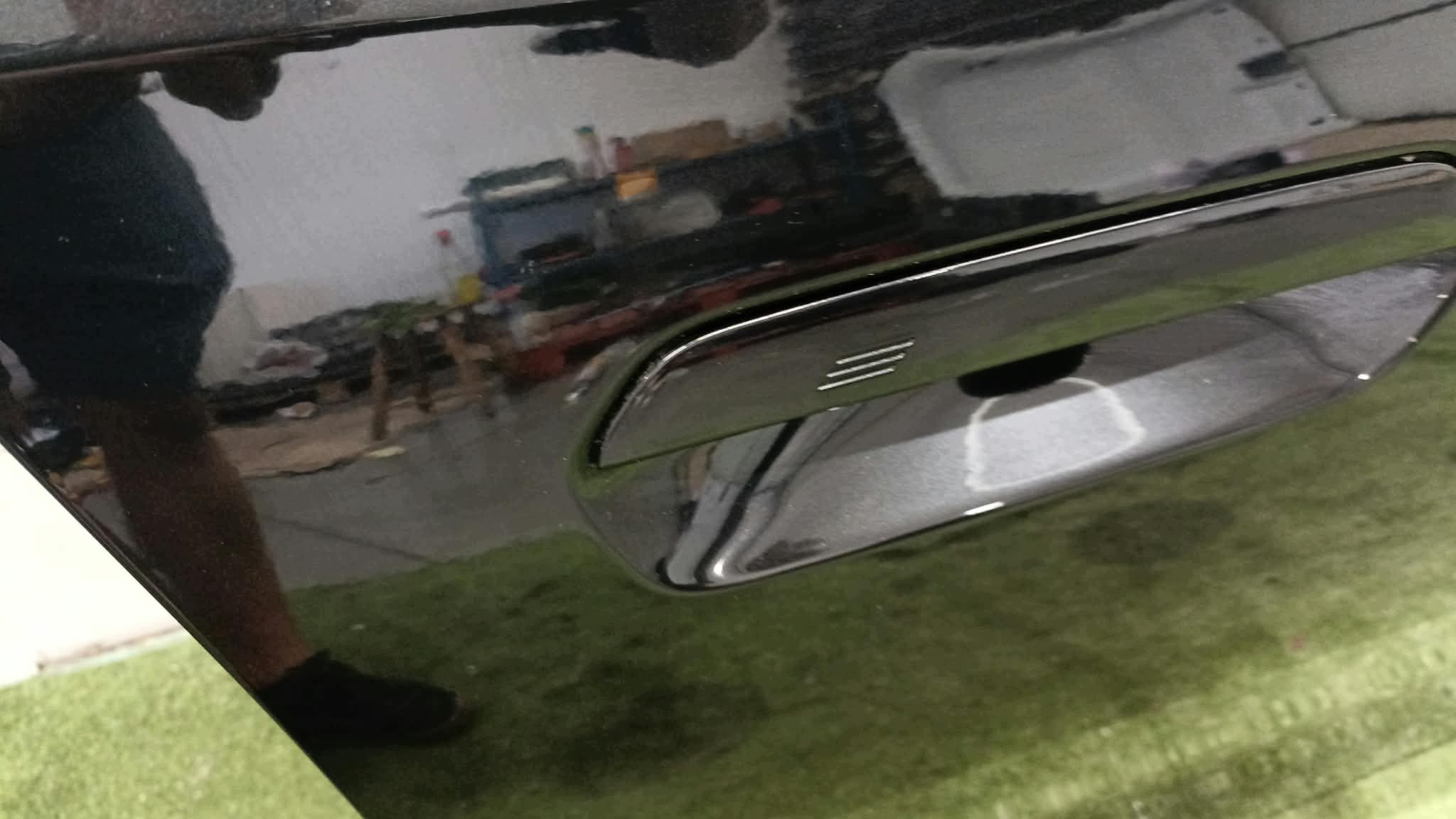 BMW U06 door right front 475
