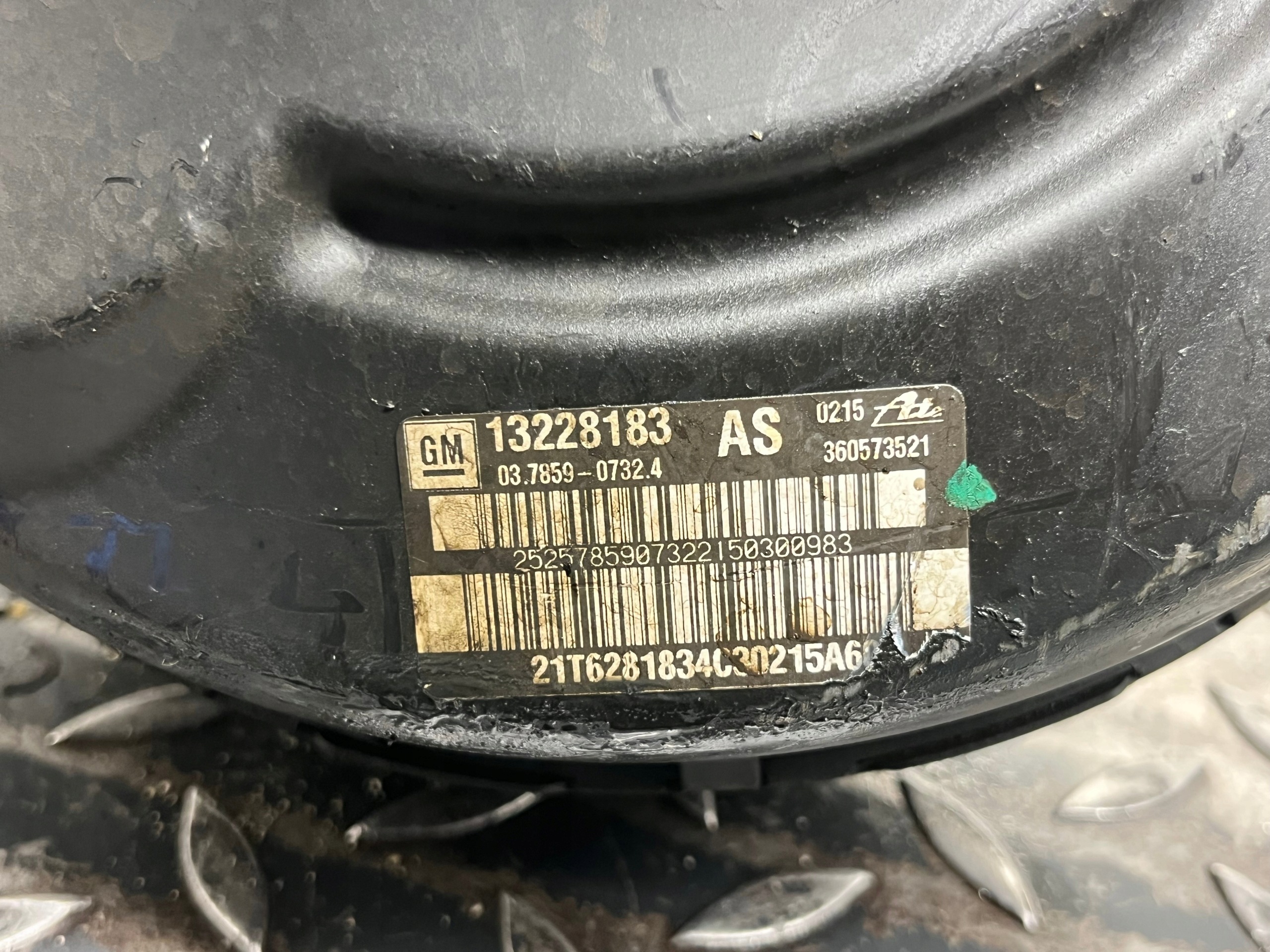 servo OPEL INSIGNIA