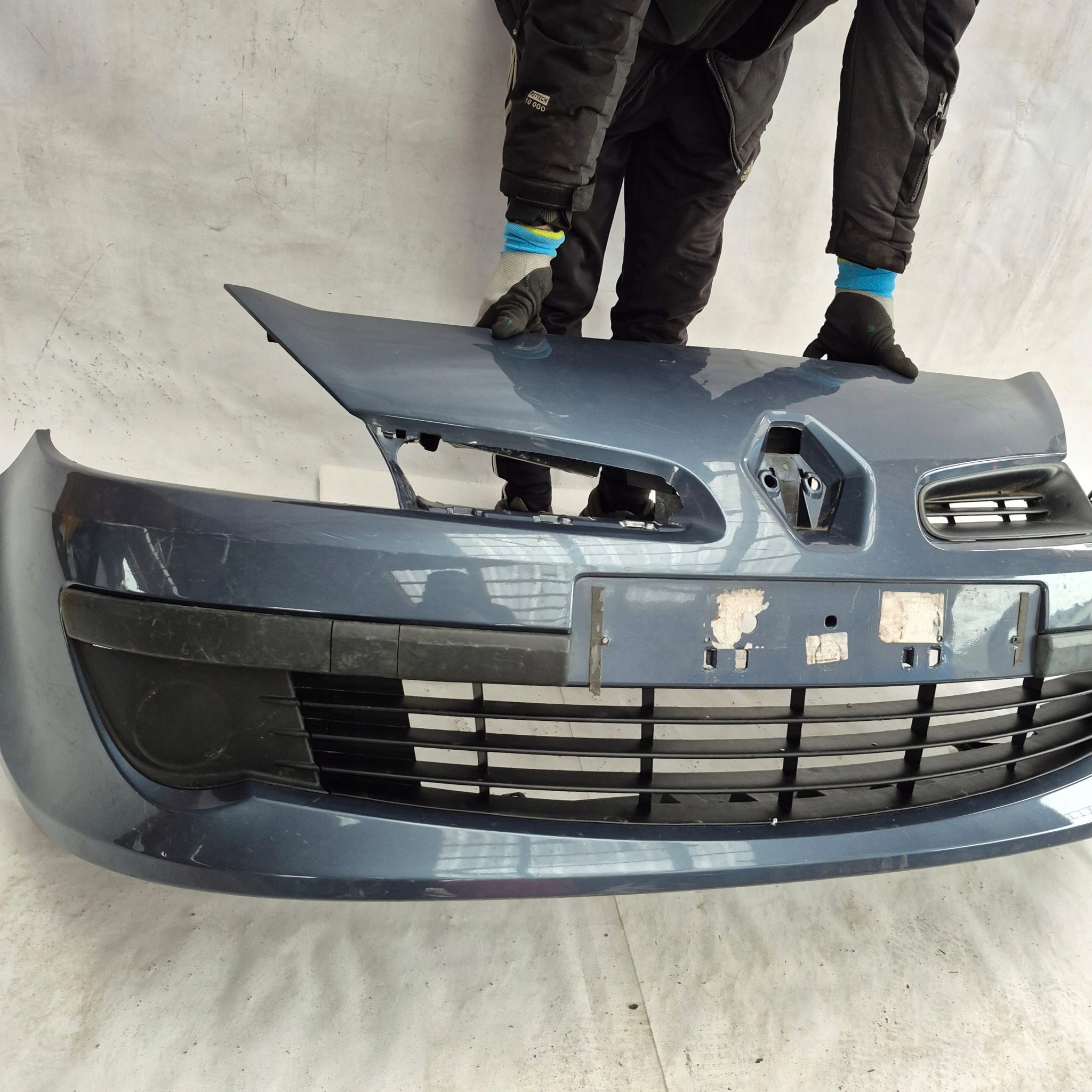 RENAULT CLIO III 3 195 05-09 bumper front front