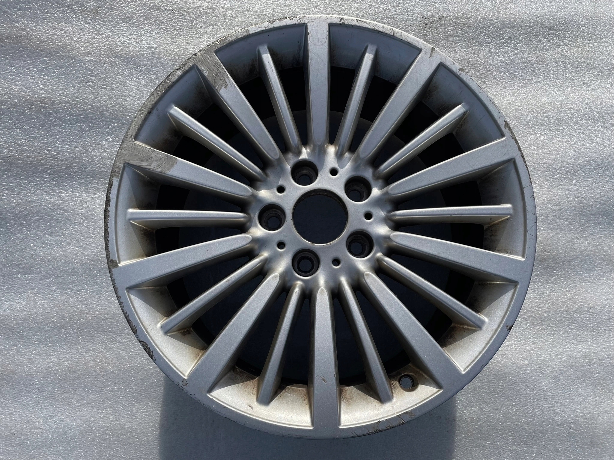 FELGA BMW F30 F36 6882704 8JX18H2 IS34 ORG FV