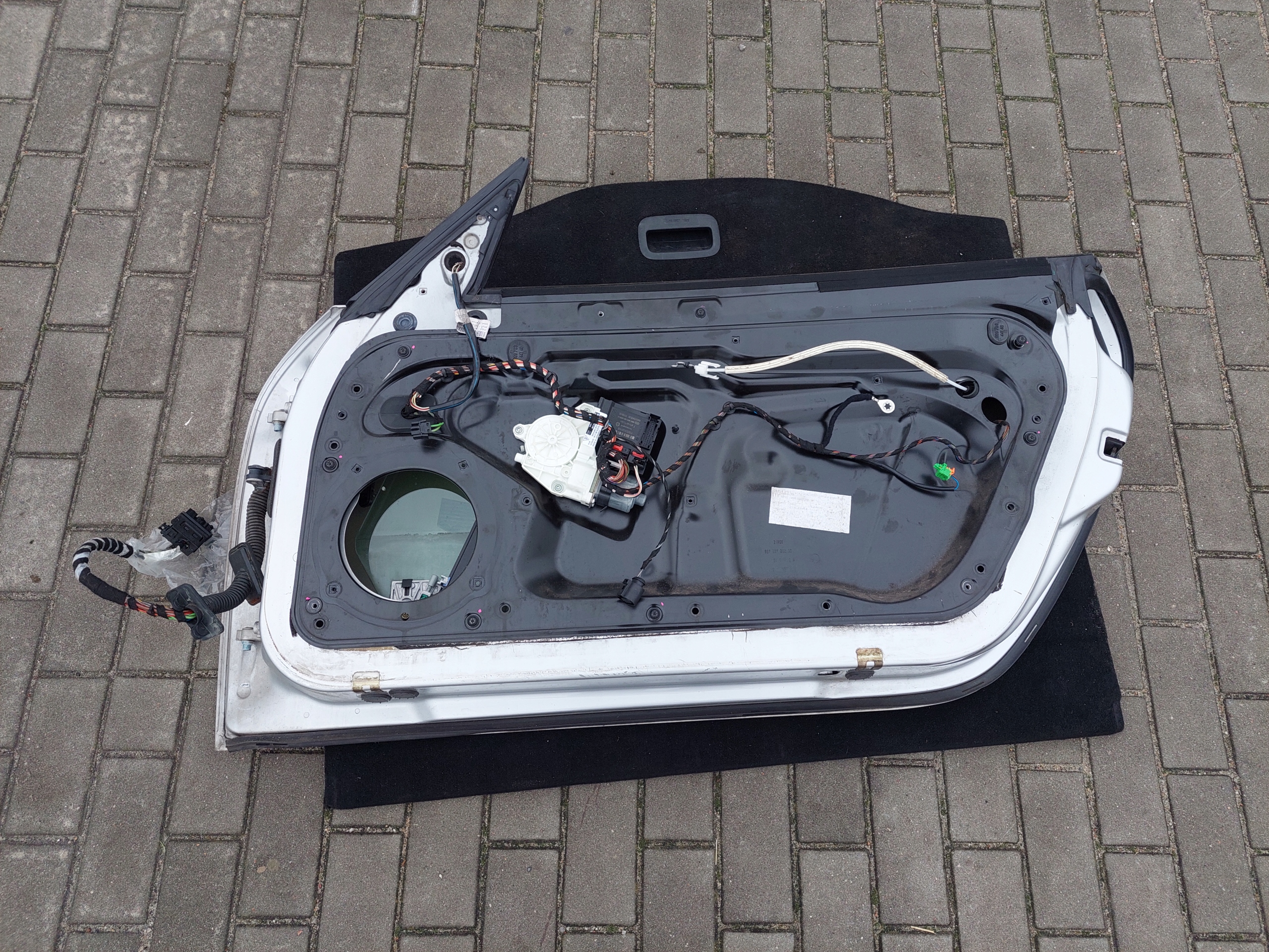 door right complete PORSCHE BOXSTER S 987 ARCTISSILBERMETALLIC 92U