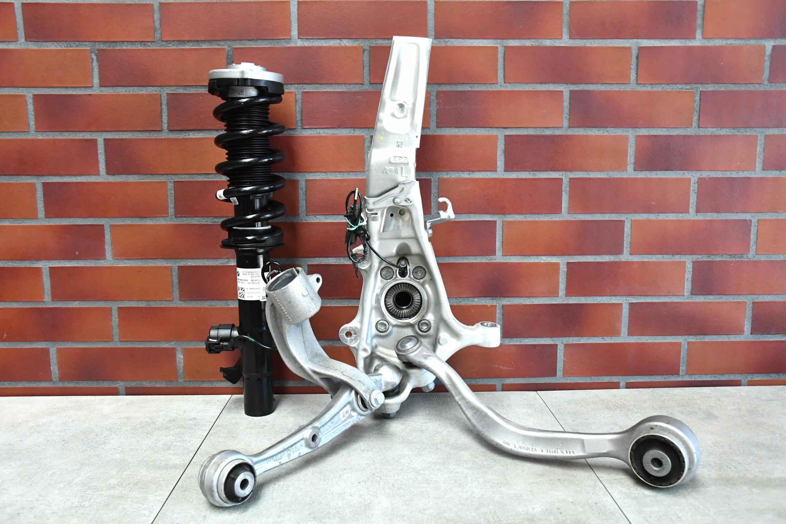 swing left front shock absorber right BMW X5 G05 X6 G06 26km
