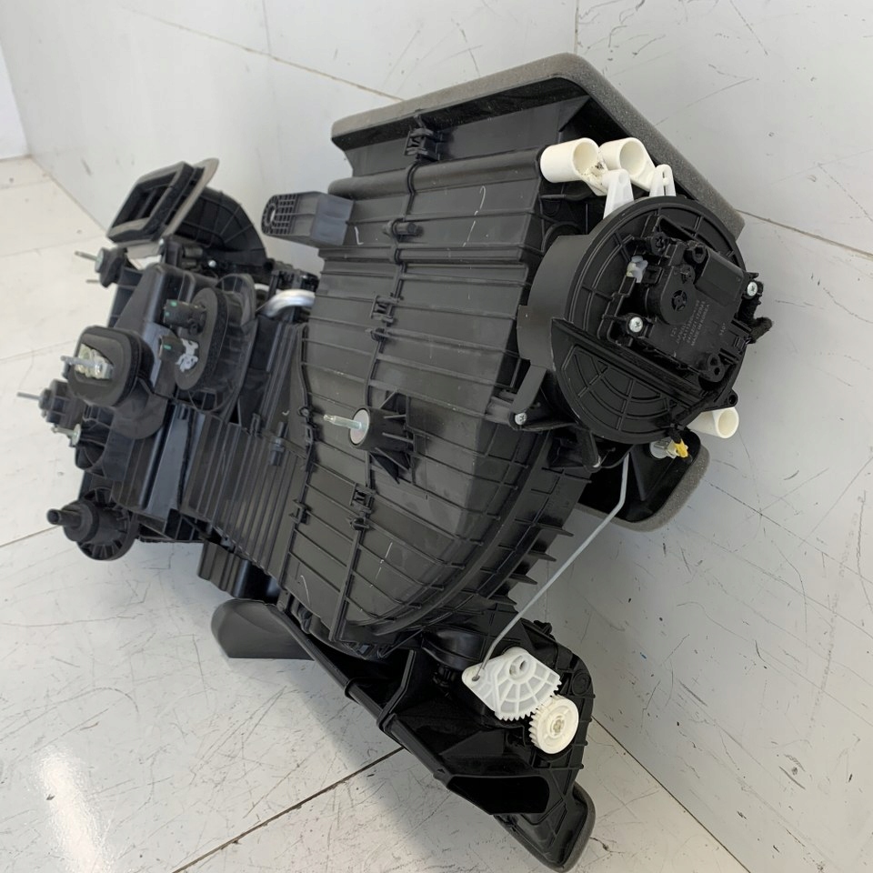отопитель салона моторчик Dodge RAM V 1500 22R