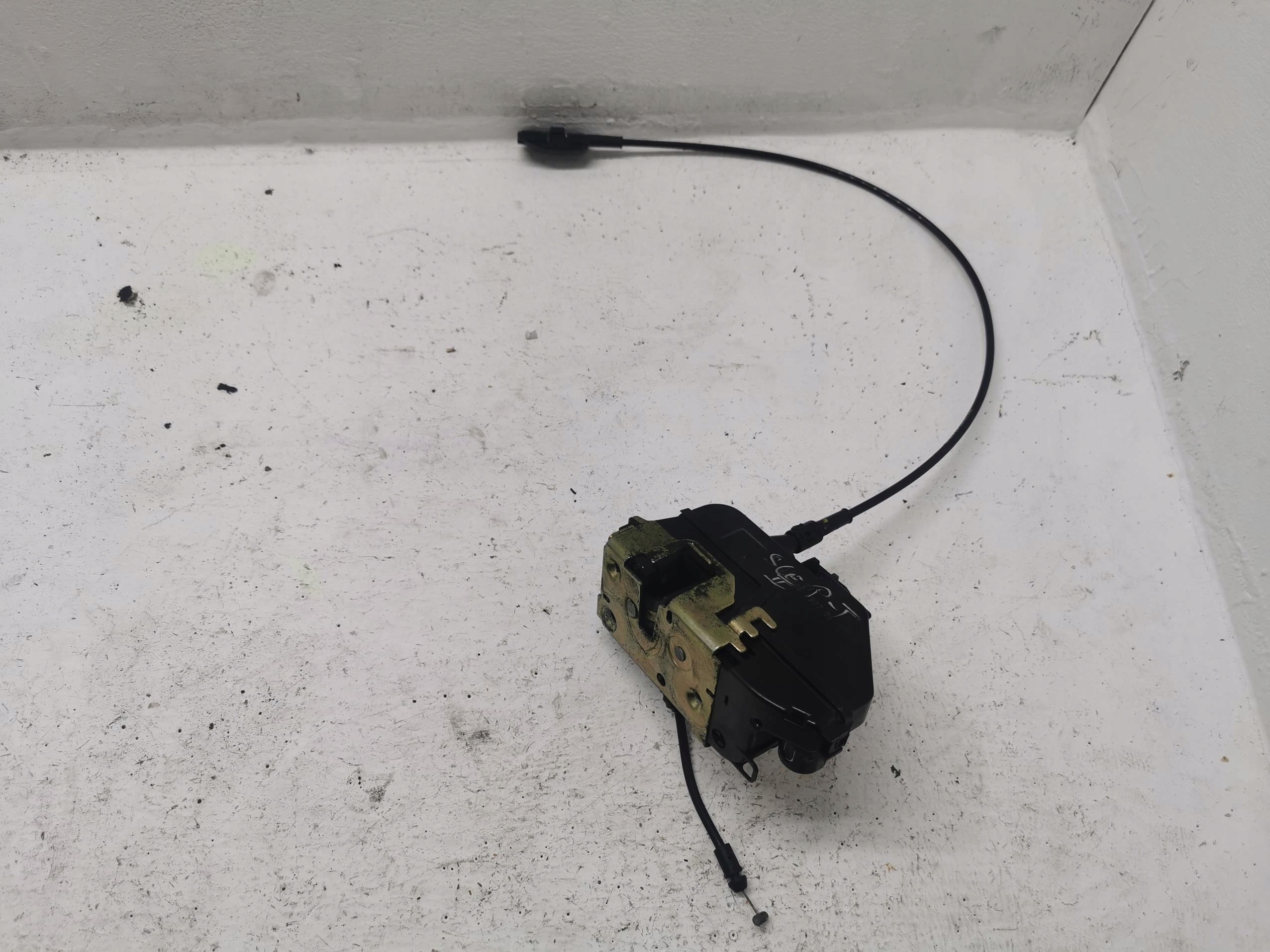lock door right rear part RENAULT SCENIC II 6 PIN