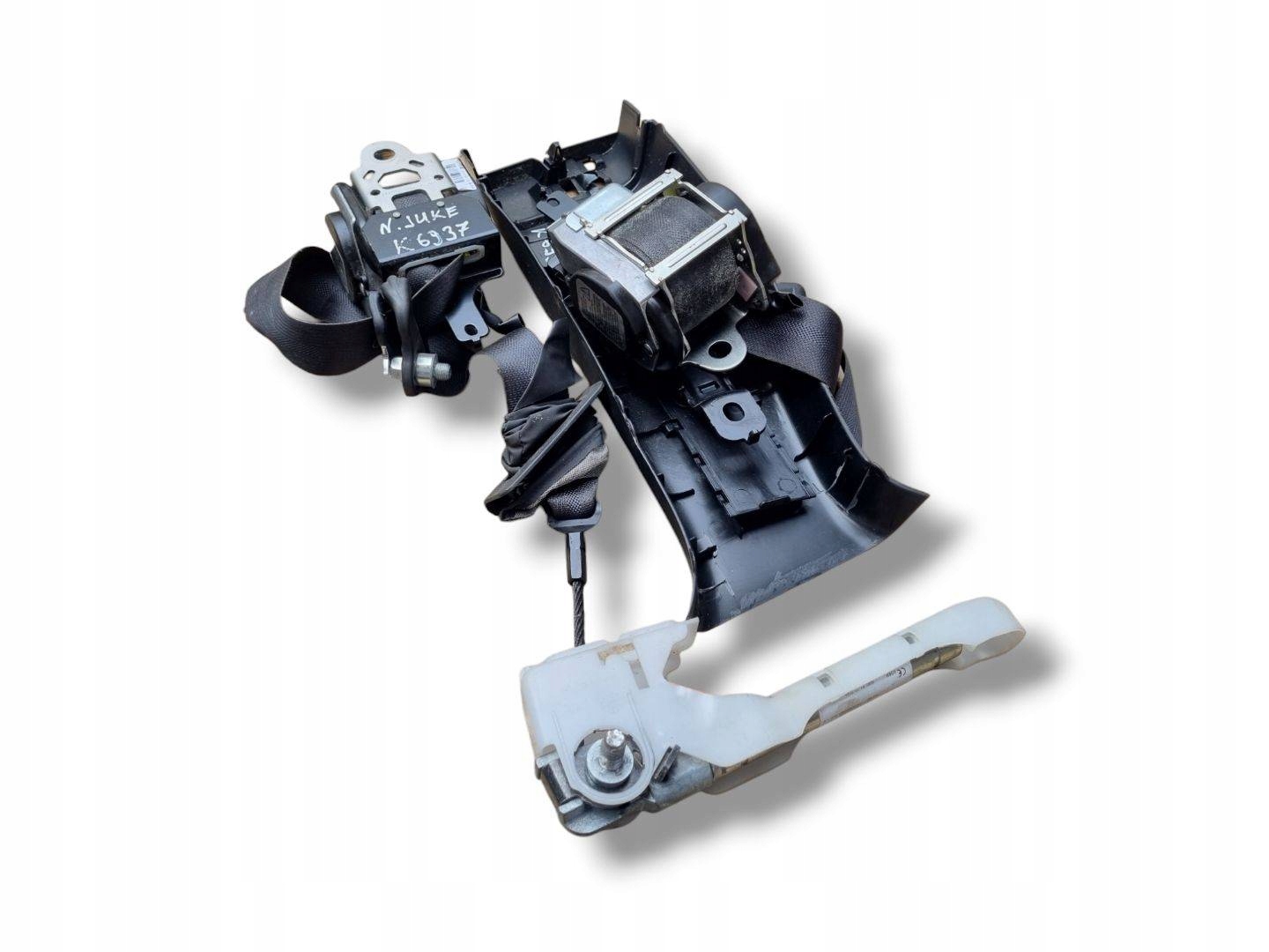 tension belt safety front right side Nissan Juke YF15 facelift 2015