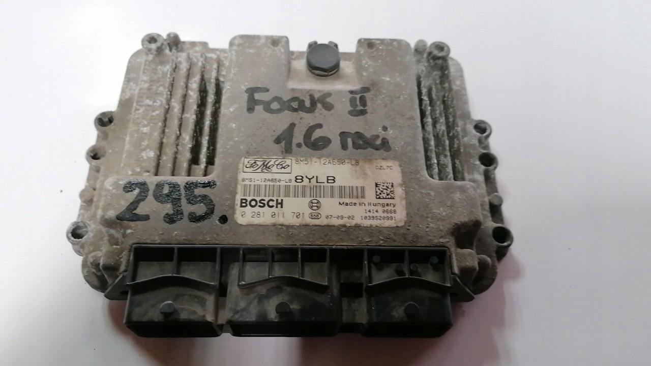 Ford Focus MK2 komputer 8M5112A650LB 0281011701