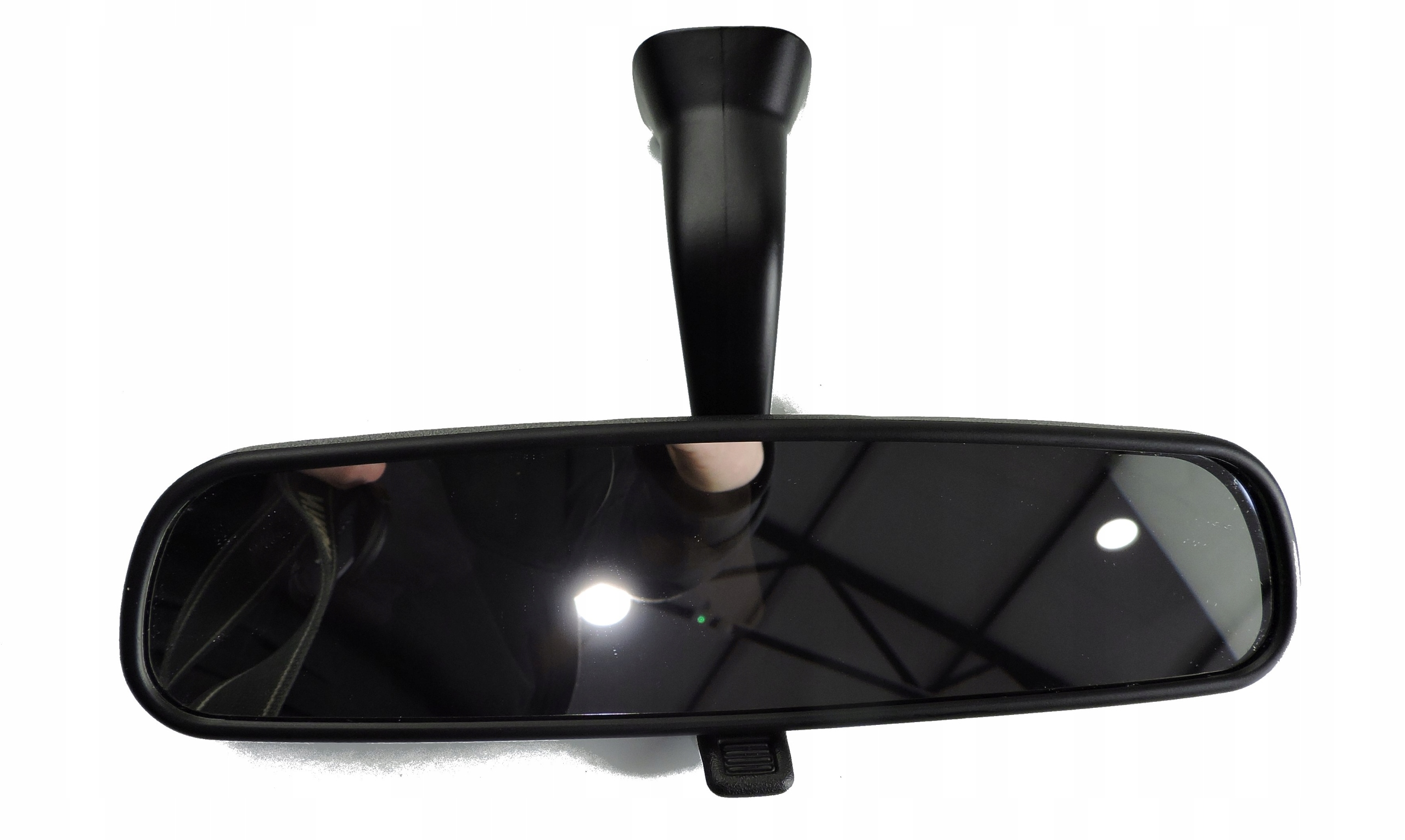 LUSTERKO WSTECZNE ŚRODKOWE IVECO DAILY 2014>