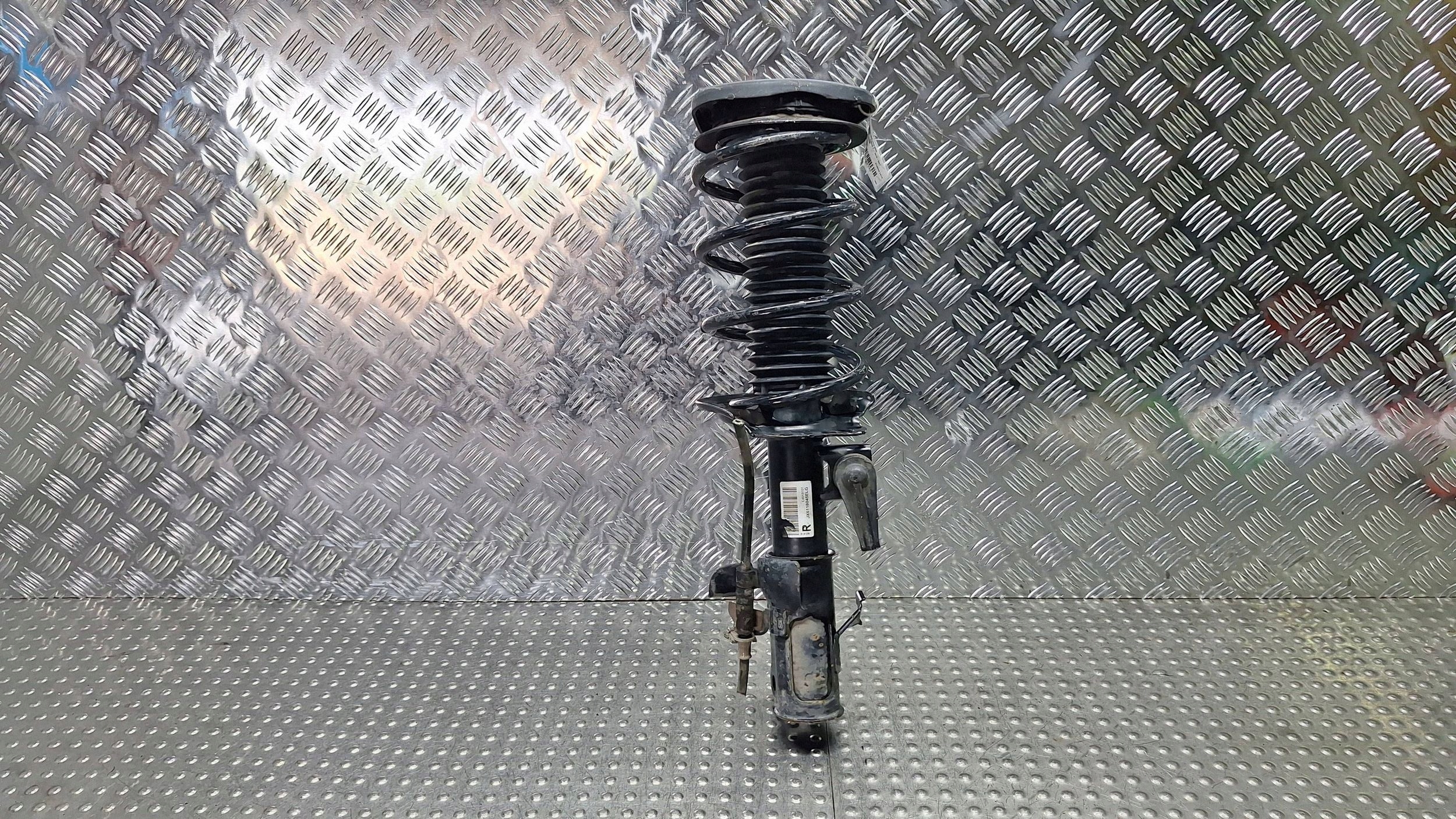 shock absorber right front JX61-18045-ELG FORD FOCUS MK4 1.5 TDCI